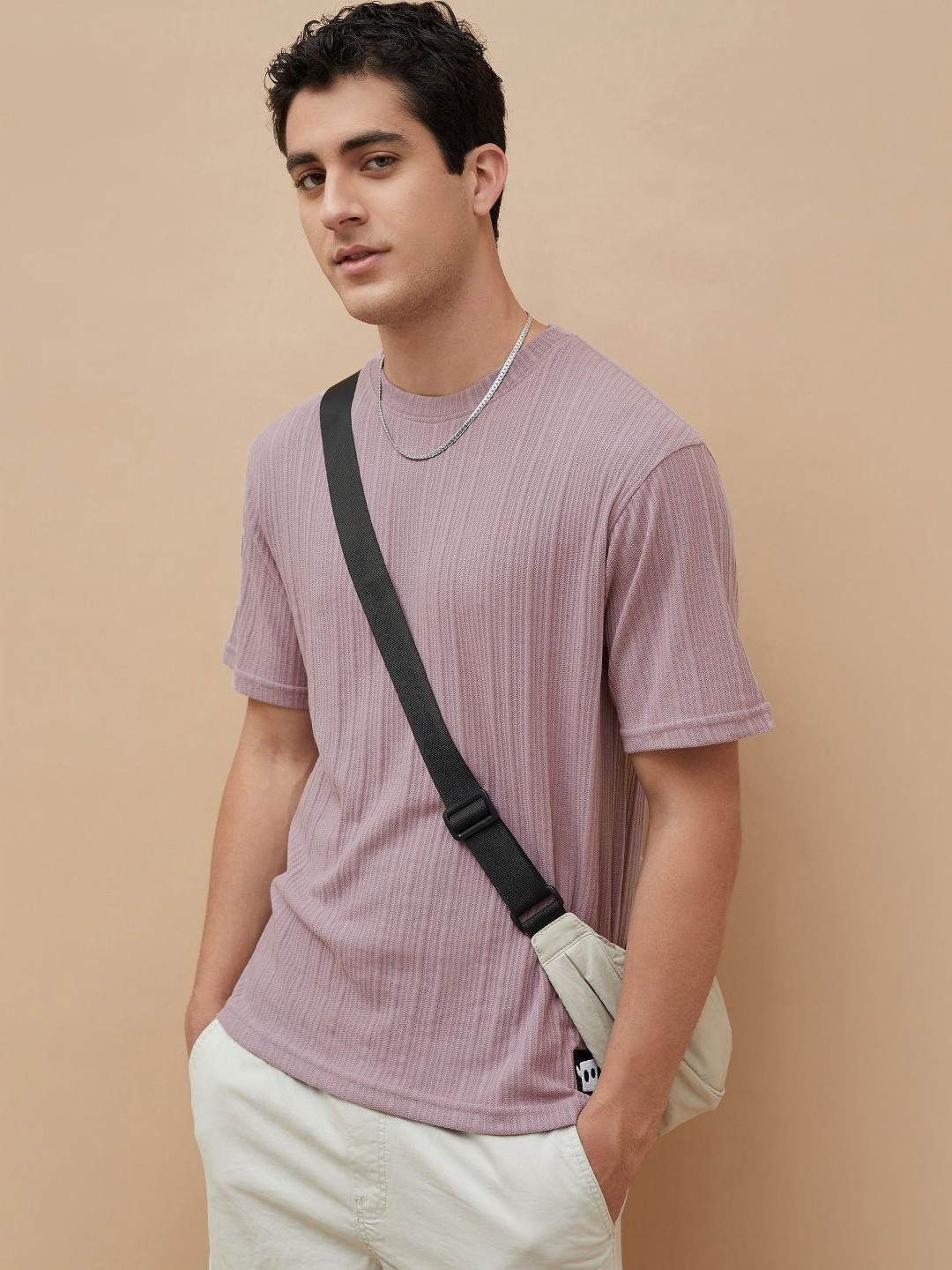 

Fame Forever by Lifestyle Men Pockets T-shirt, Mauve