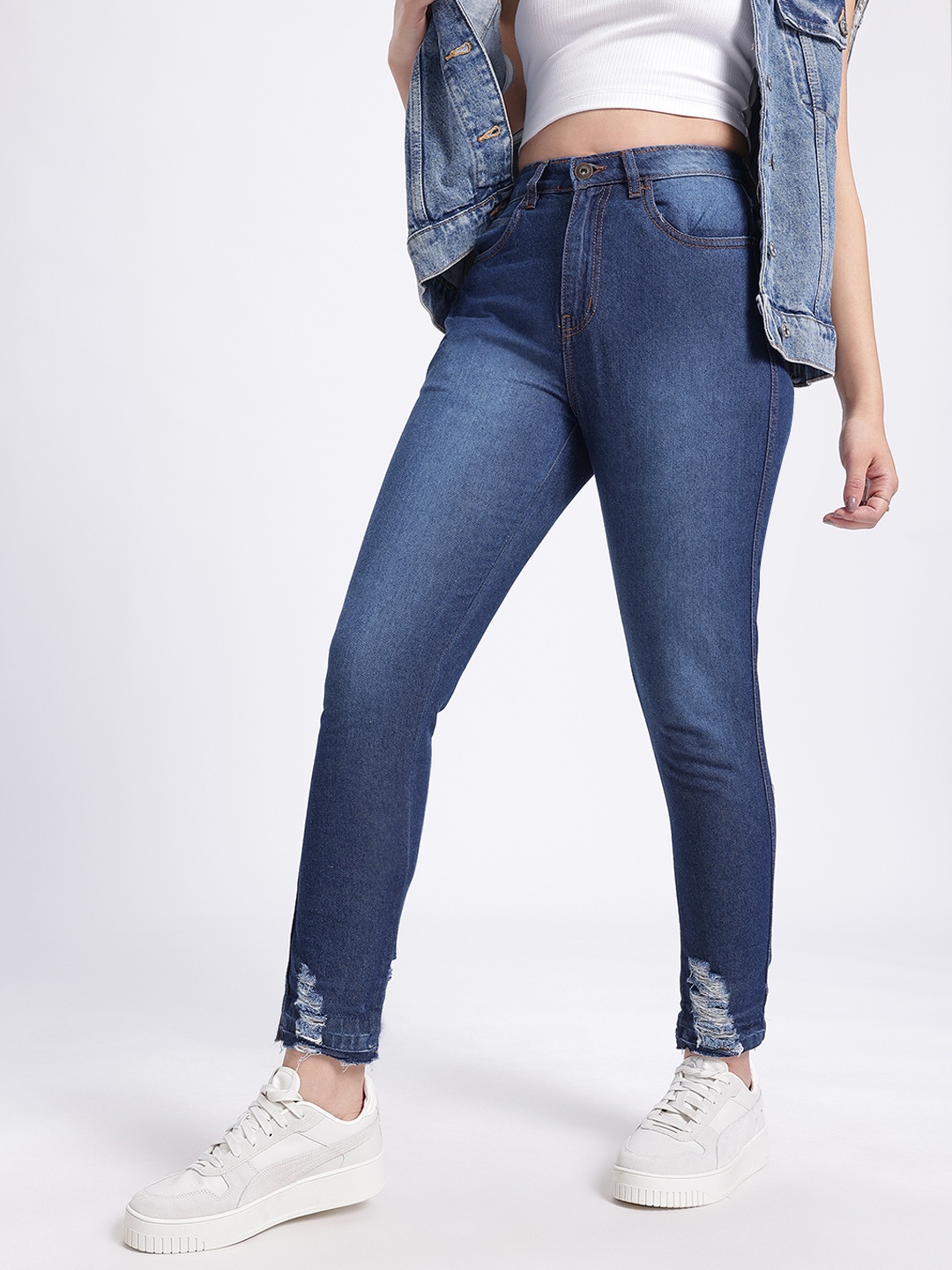 

glitchez Women Comfort Mom Fit High-Rise Light Fade Ripped Jeans, Blue