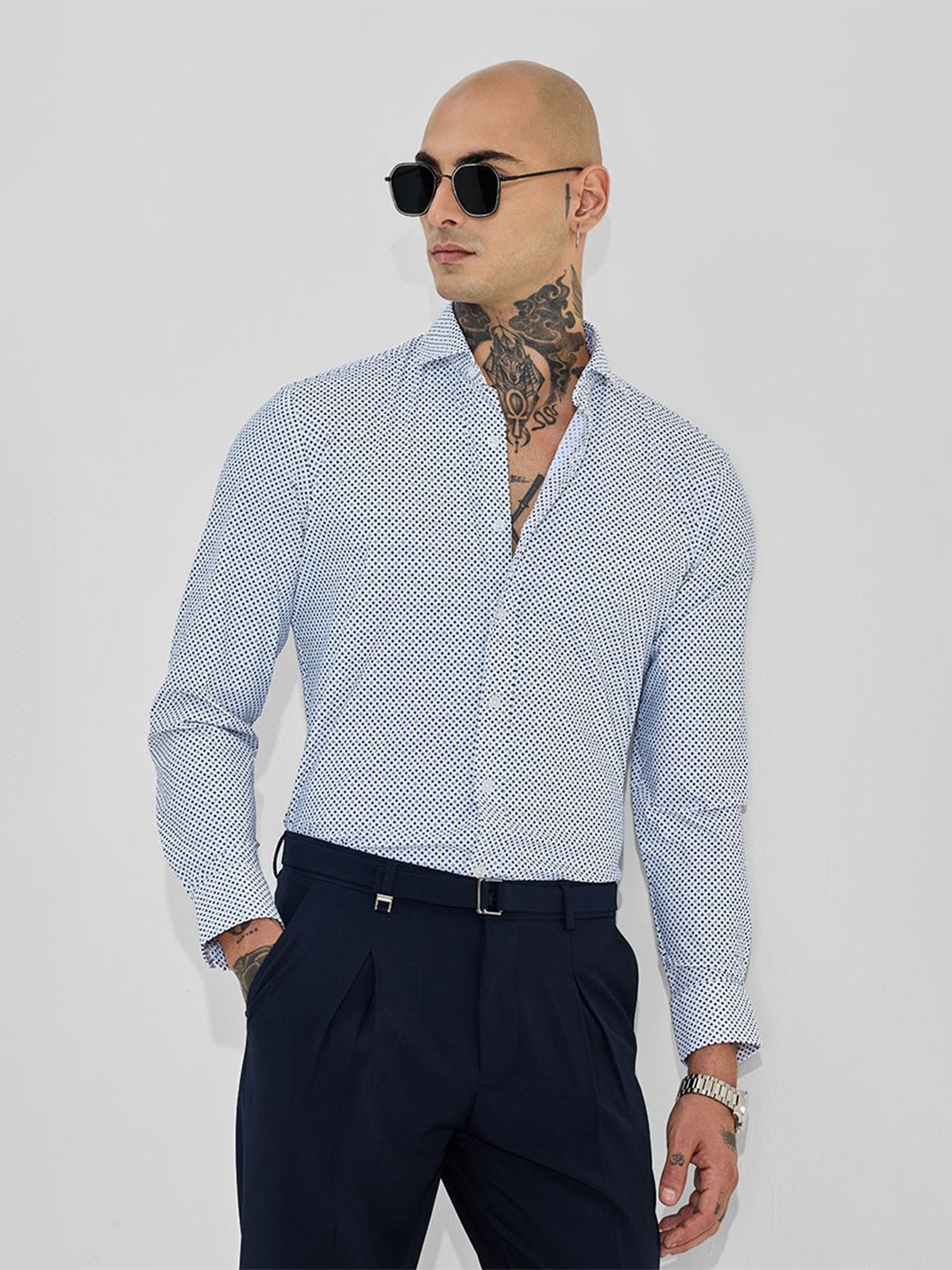 

Snitch Men Slim Fit Opaque Printed Casual Shirt, White