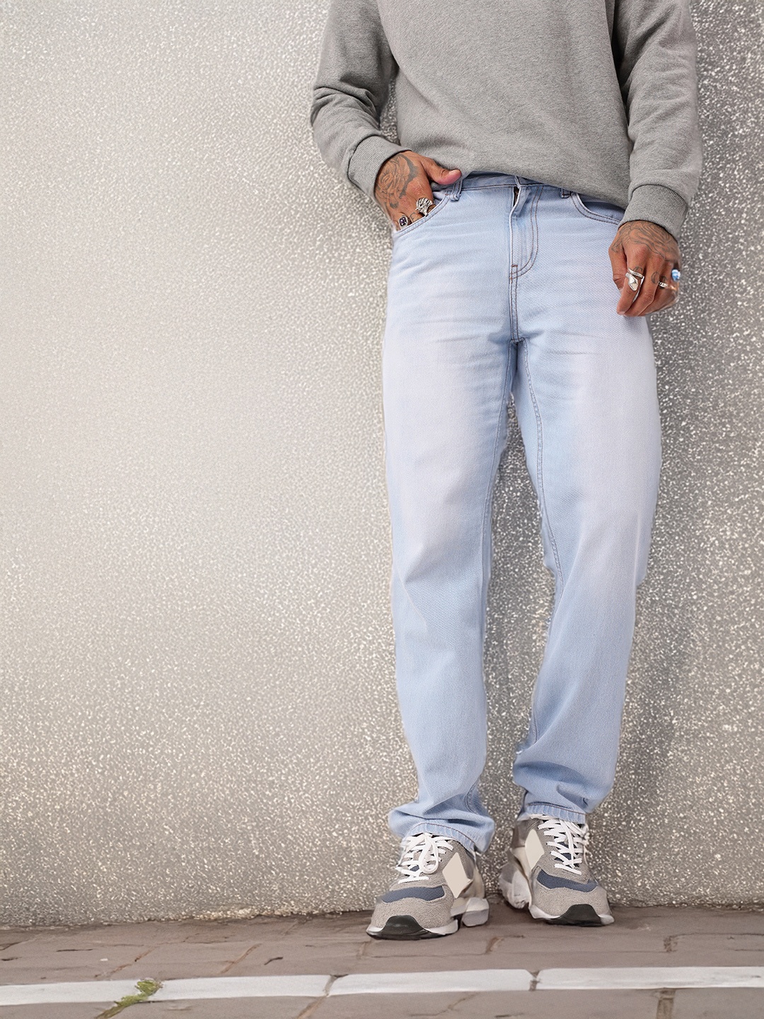 

Kook N Keech Men Urban Cool Light Fade Relaxed Fit Jeans, Blue