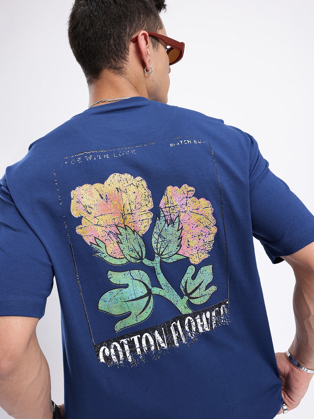 

glitchez Urban Touch Graphic Printed Relaxed Fit T-shirt, Blue