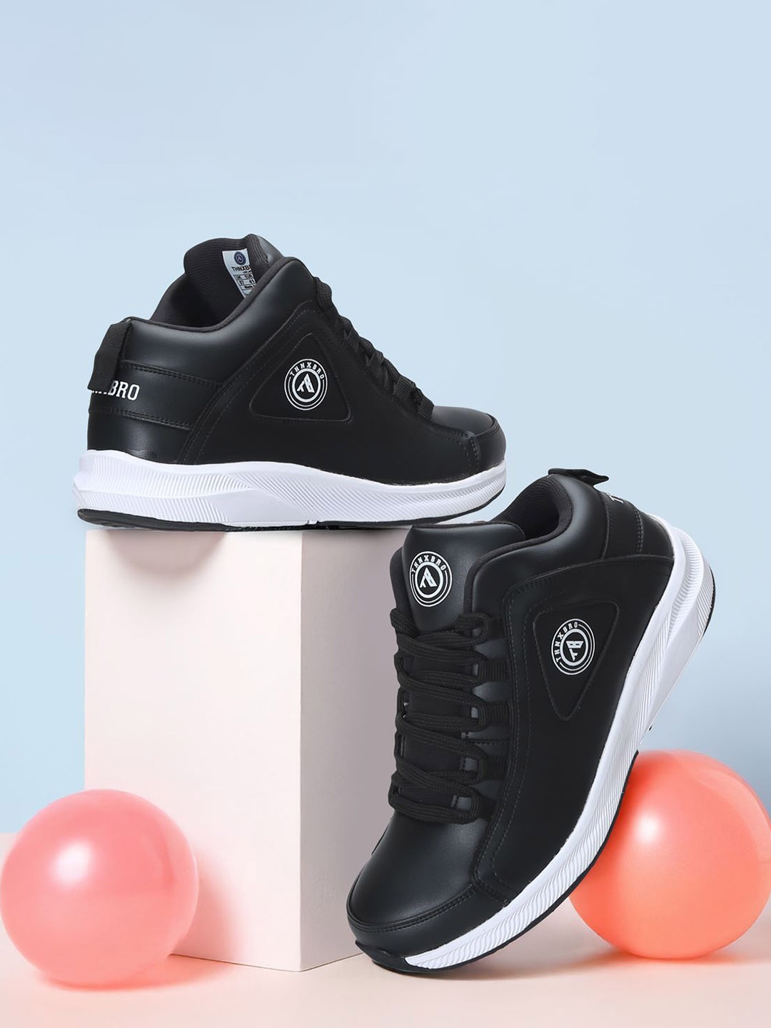 

THNXBRO Men Round Toe PU Sneakers, Black