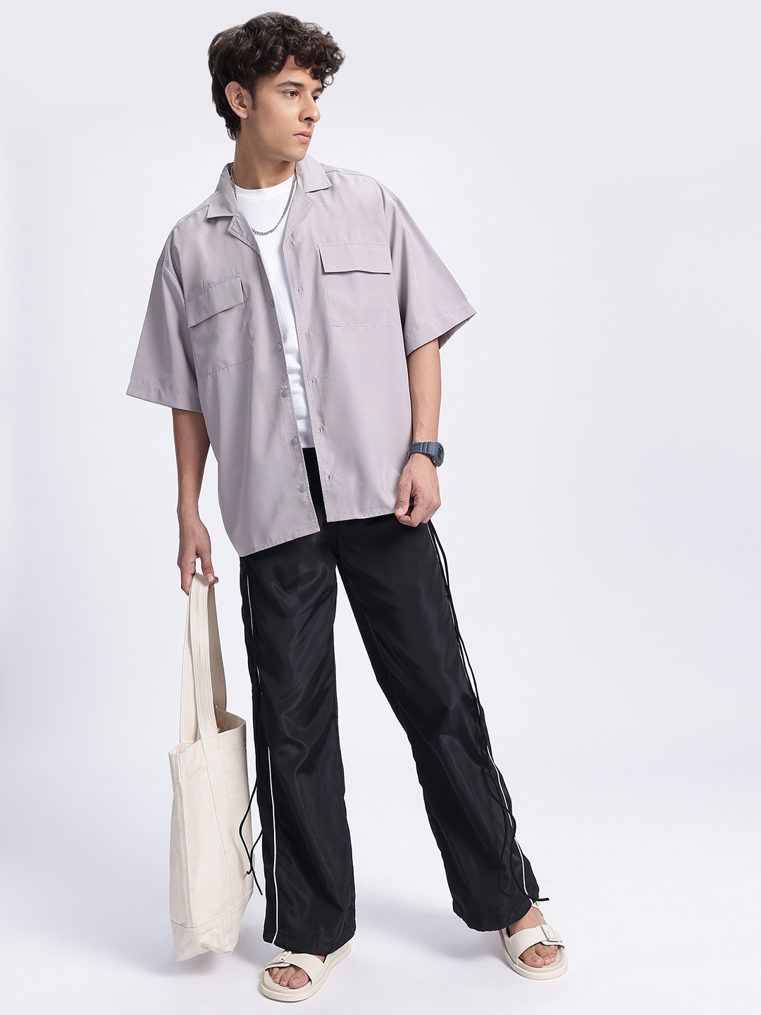 

glitchez Freeform Fit Drop-Shoulder Oversized Shirt, Grey