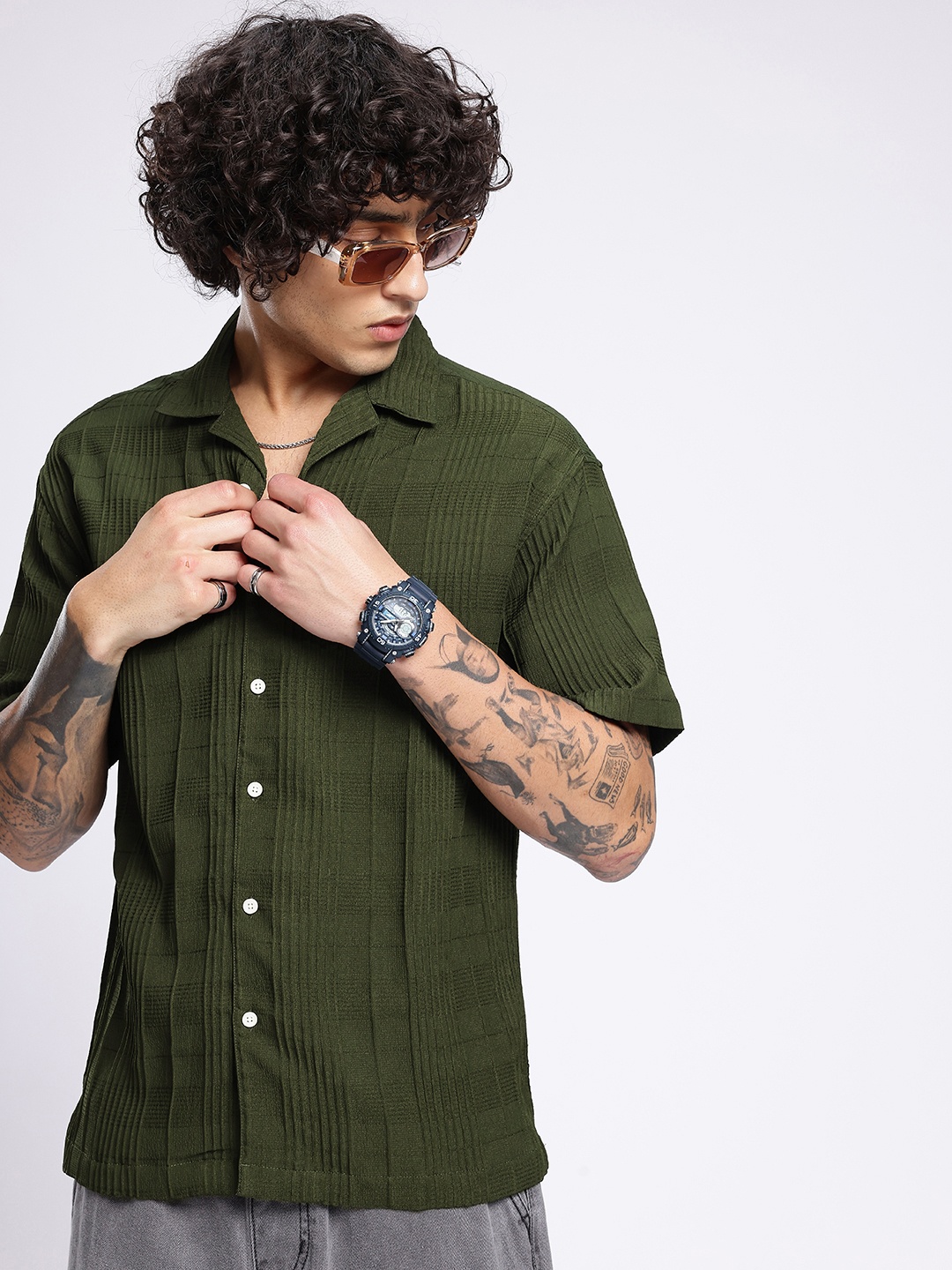 

WROGN Urban Classic Self Design Textured Oversized Shirt, Olive