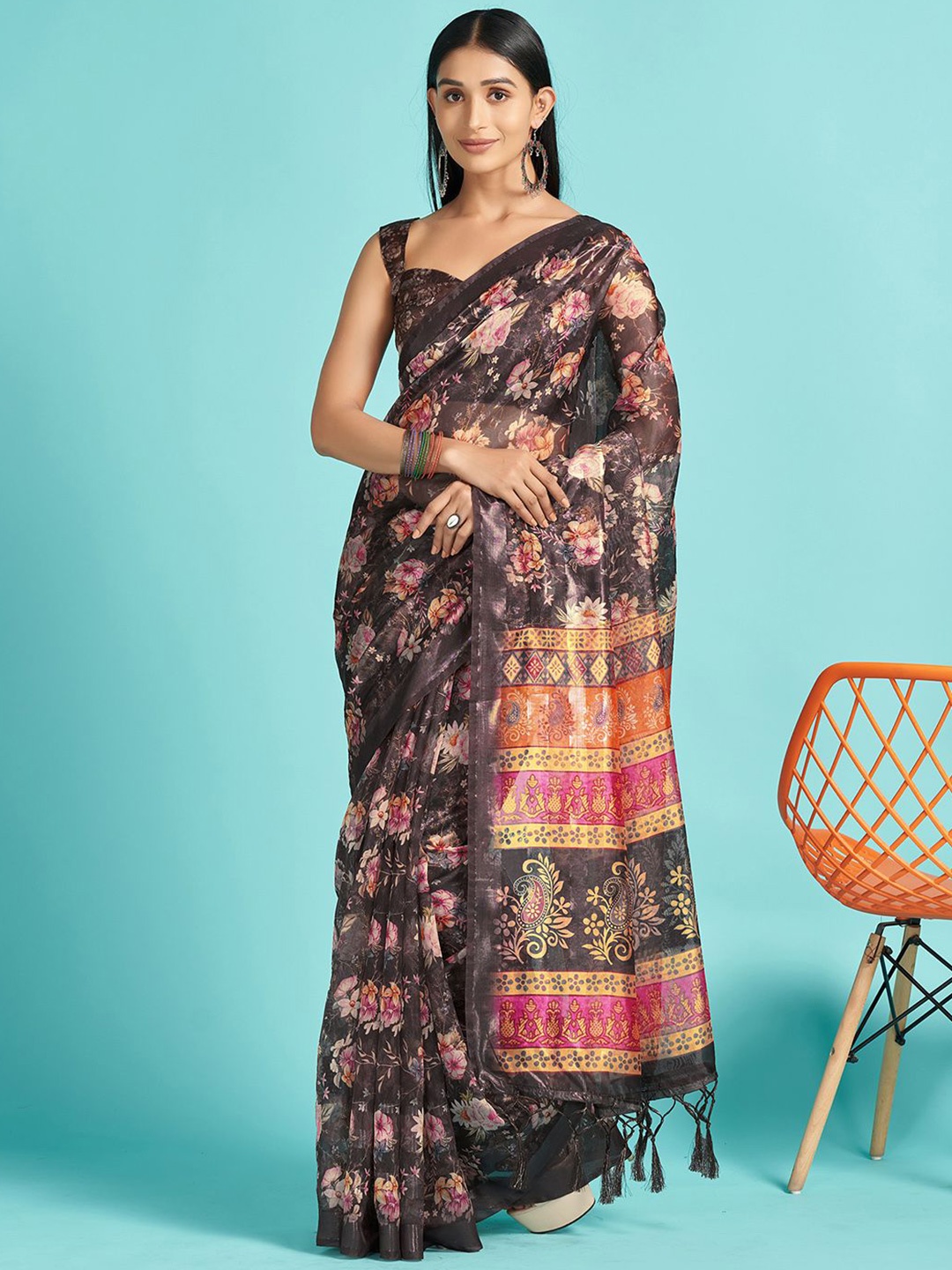 

Anouk Rustic Floral Organza Saree, Brown