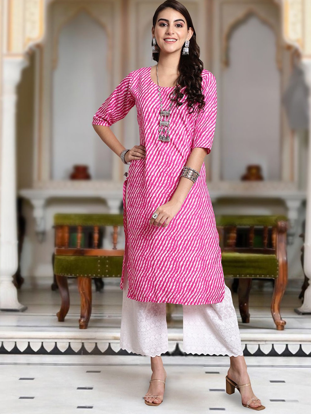 

Moda Rapido Leheriya Printed Round Neck Straight Kurta, Pink