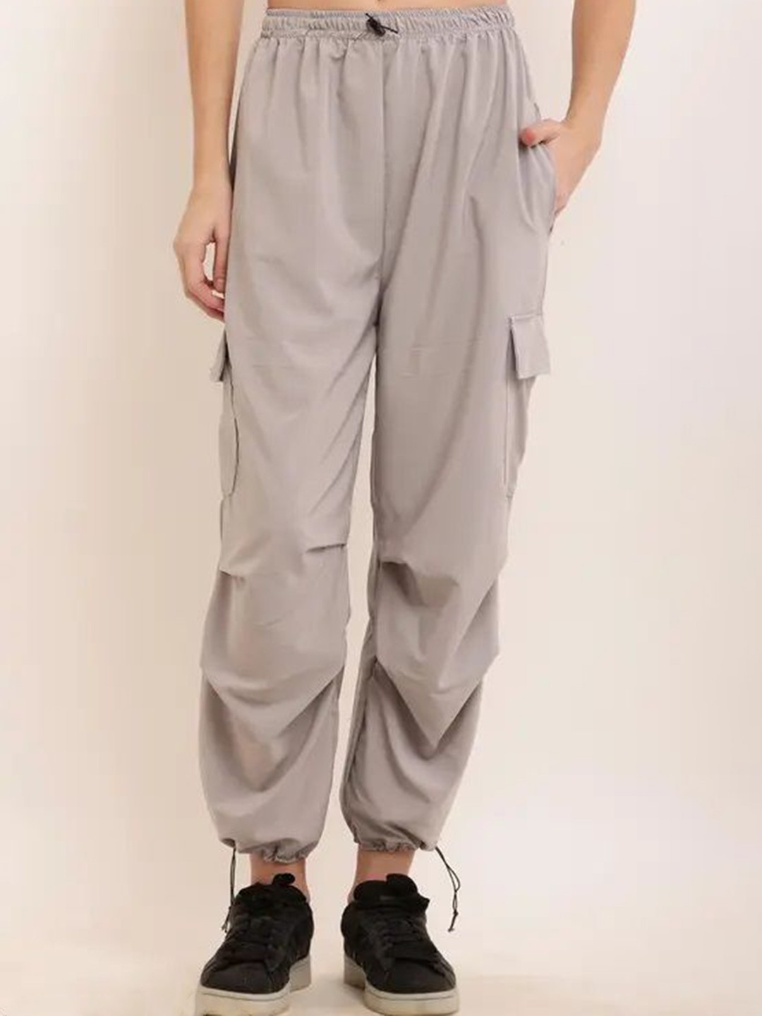 

FLEEPSHORT COLLECTION Girls Relaxed Joggers Trousers, Grey