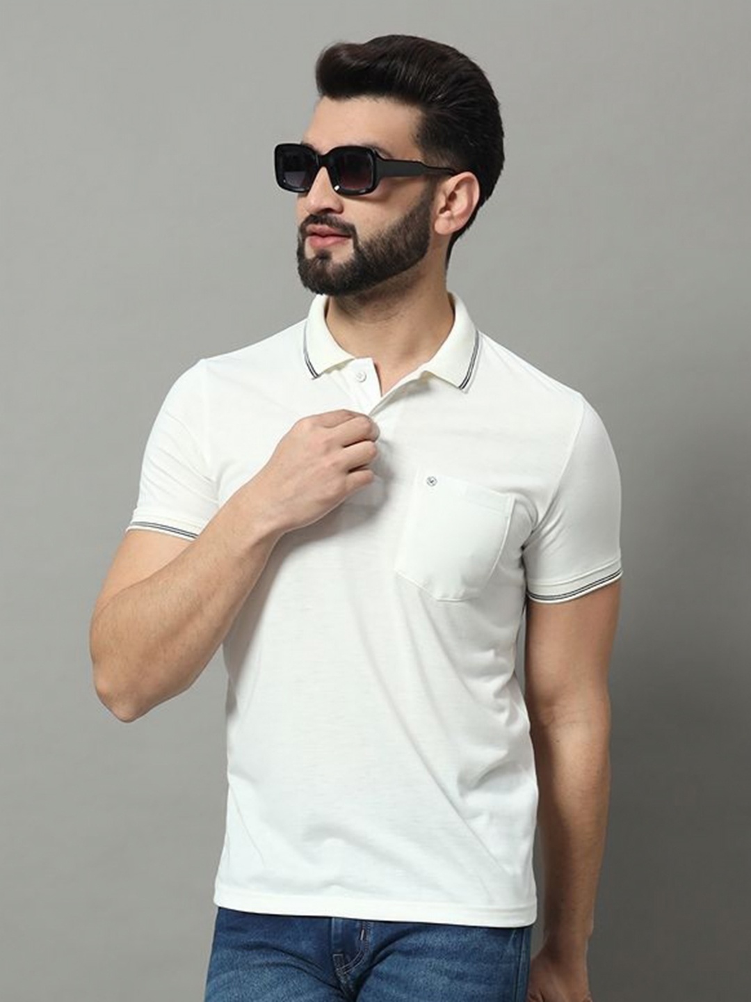 

OGEN Men Polo Collar Pockets T-shirt, White