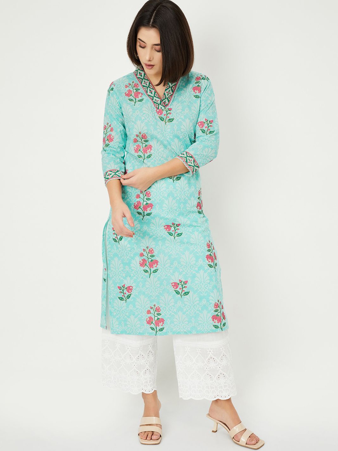 

max Floral Printed V Neck Straight Kurta, Blue
