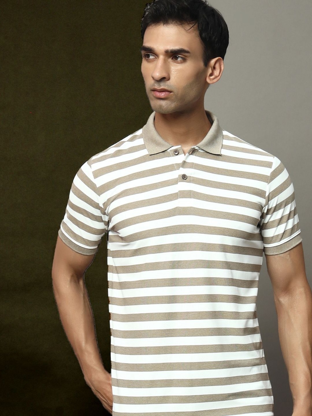 

OGEN Men Striped Polo Collar Pockets T-shirt, Beige