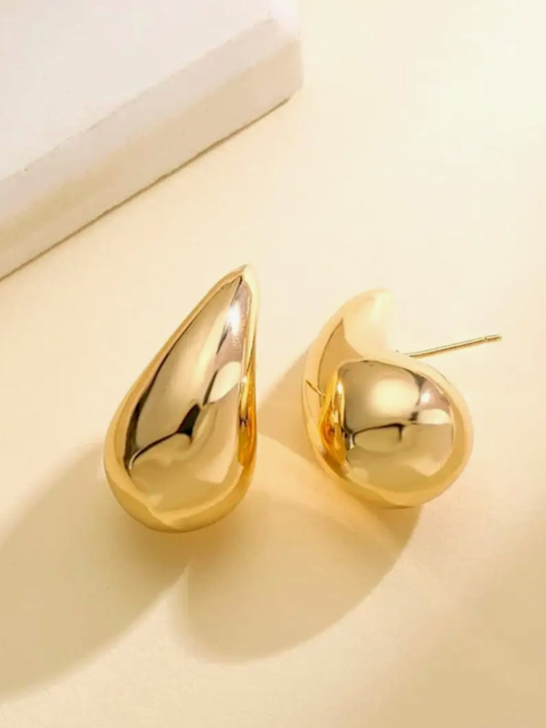 

V FASHION JEWELLERY Gold Plated Contemporary Shaped Studs Earrings