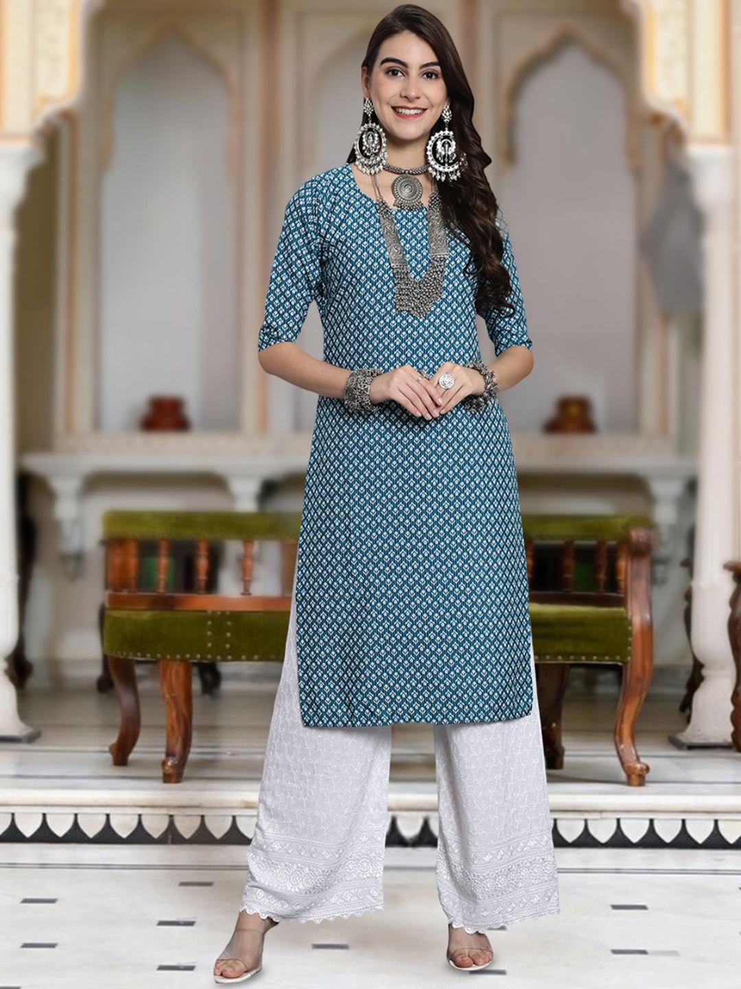 

Moda Rapido Floral Printed Round Neck Straight Kurta, Blue
