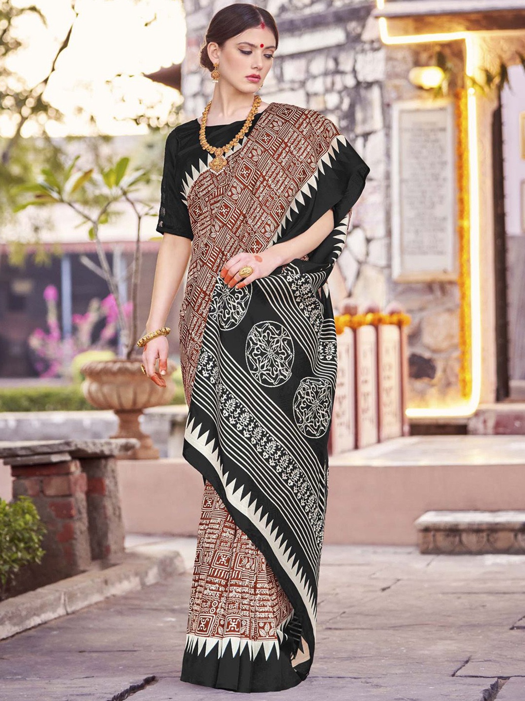 

Anouk Rustic Ethnic Motifs Silk Blend Bagh Saree, Brown