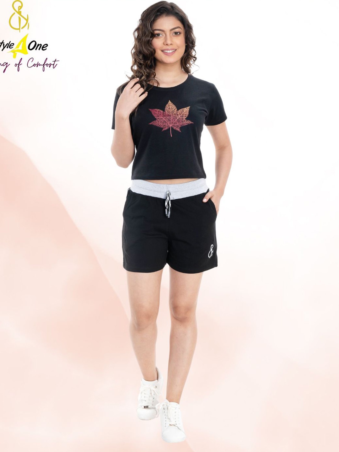 

StyleAOne Printed Round Neck Pure Cotton T-Shirt With Shorts, Black