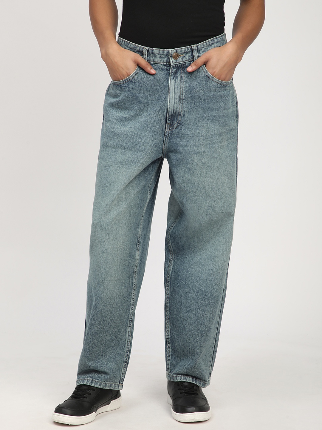 

R&B Men Wide Leg Light Fade Jeans, Blue