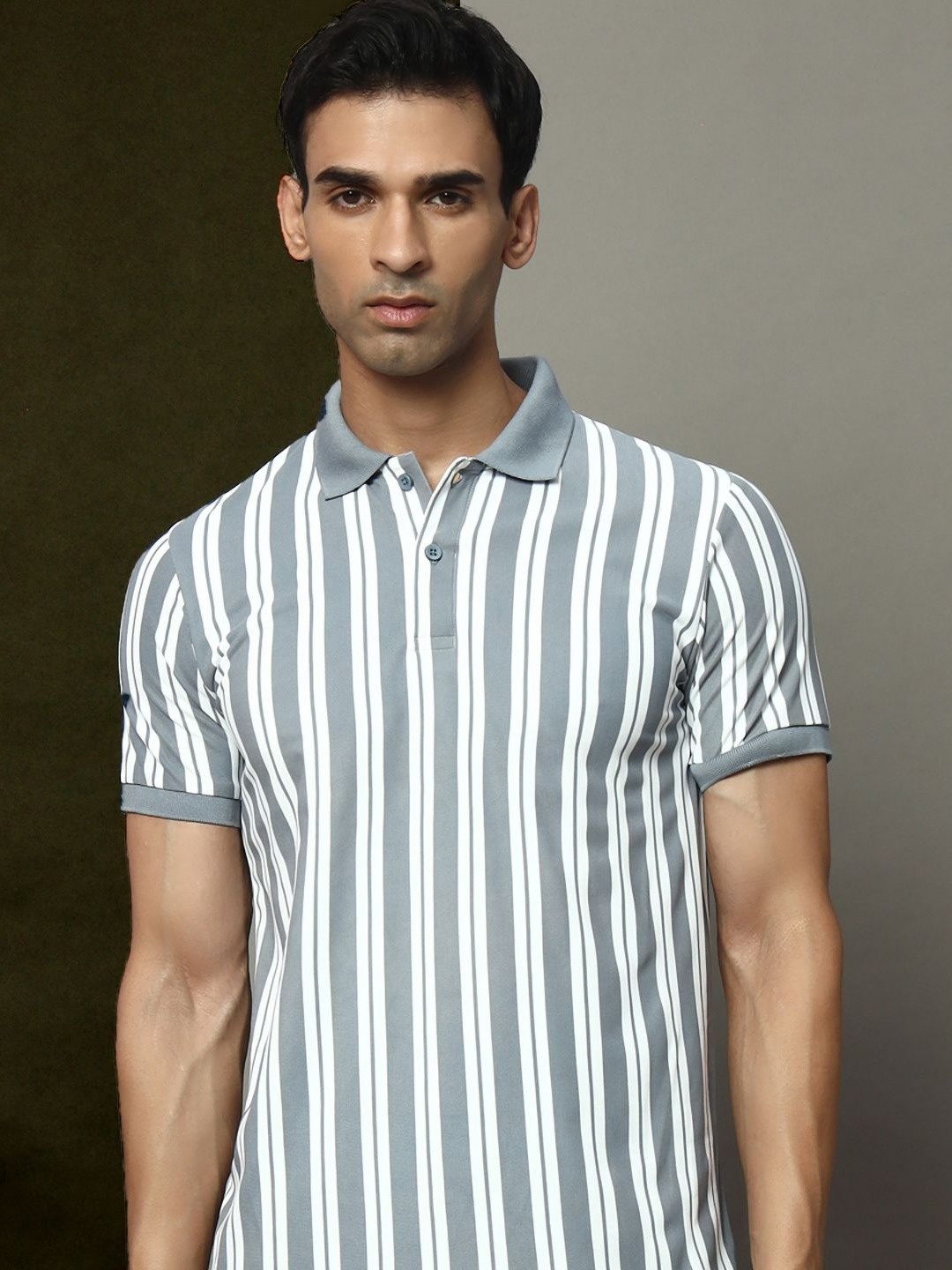 

OGEN Men Striped Polo Collar Pockets T-shirt, Grey