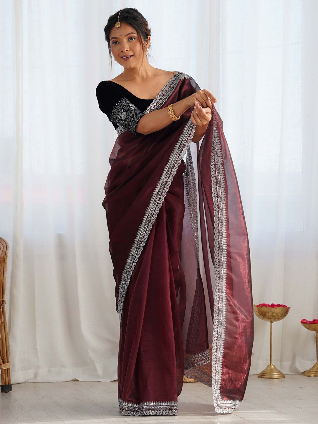 

Anouk Sequinned Net Saree, Maroon