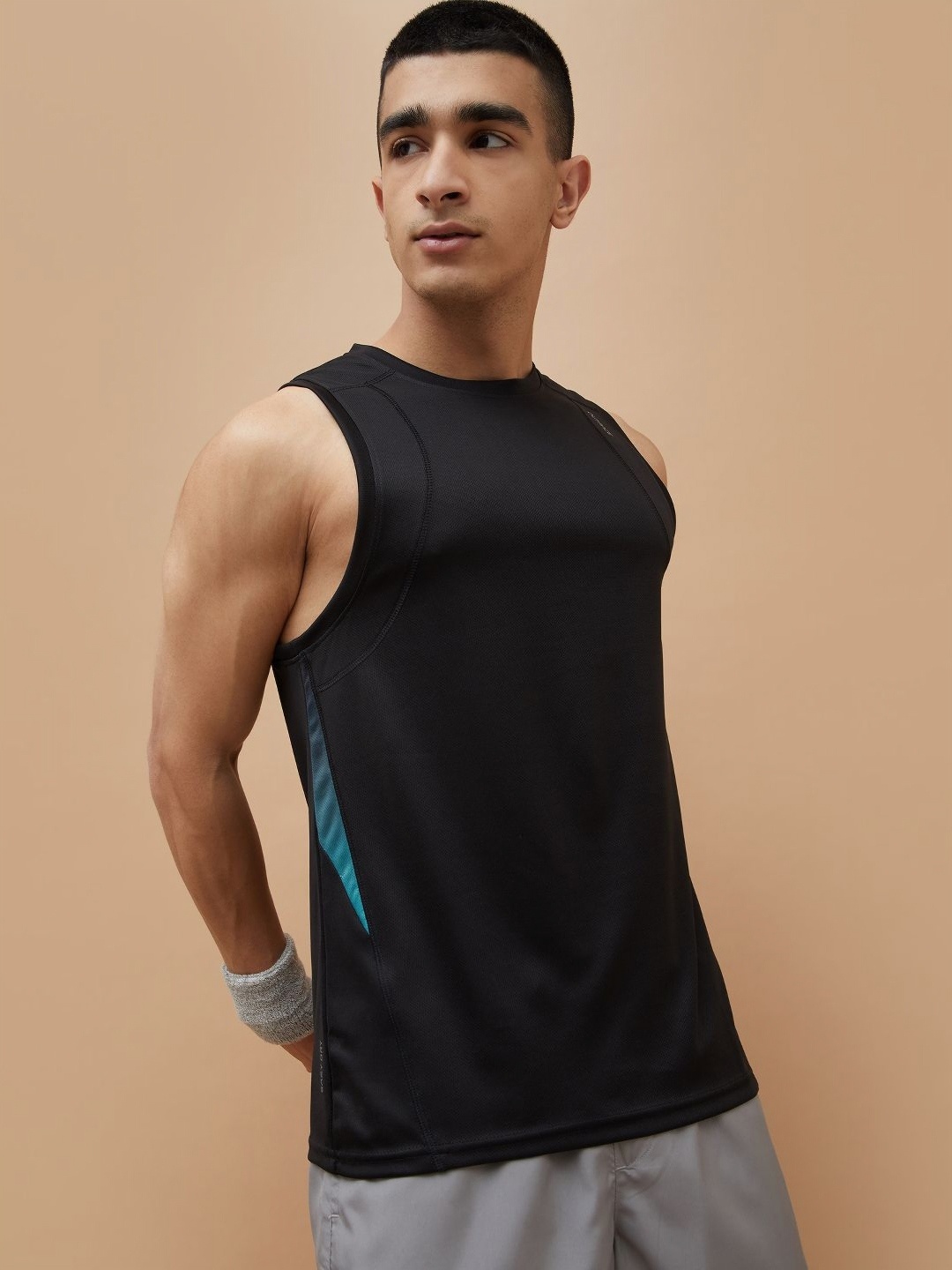 

Fame Forever by Lifestyle Men Pockets T-shirt, Black