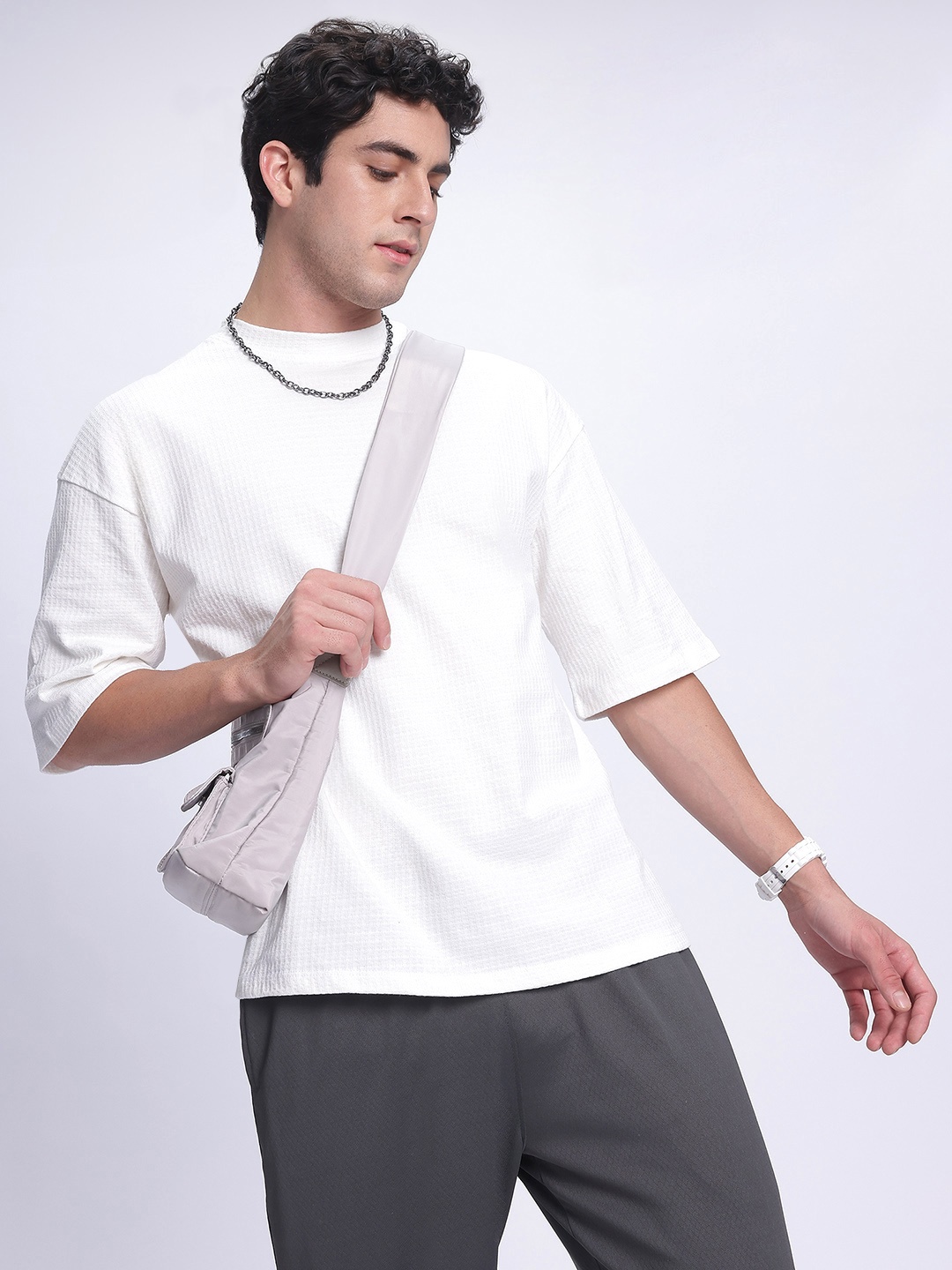 

glitchez Textured Perfection Relaxed T-shirt, White