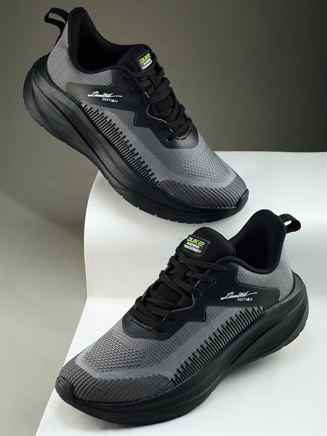 

DUKE MEN'S AEROKNIT RUNNING SHOES, Black