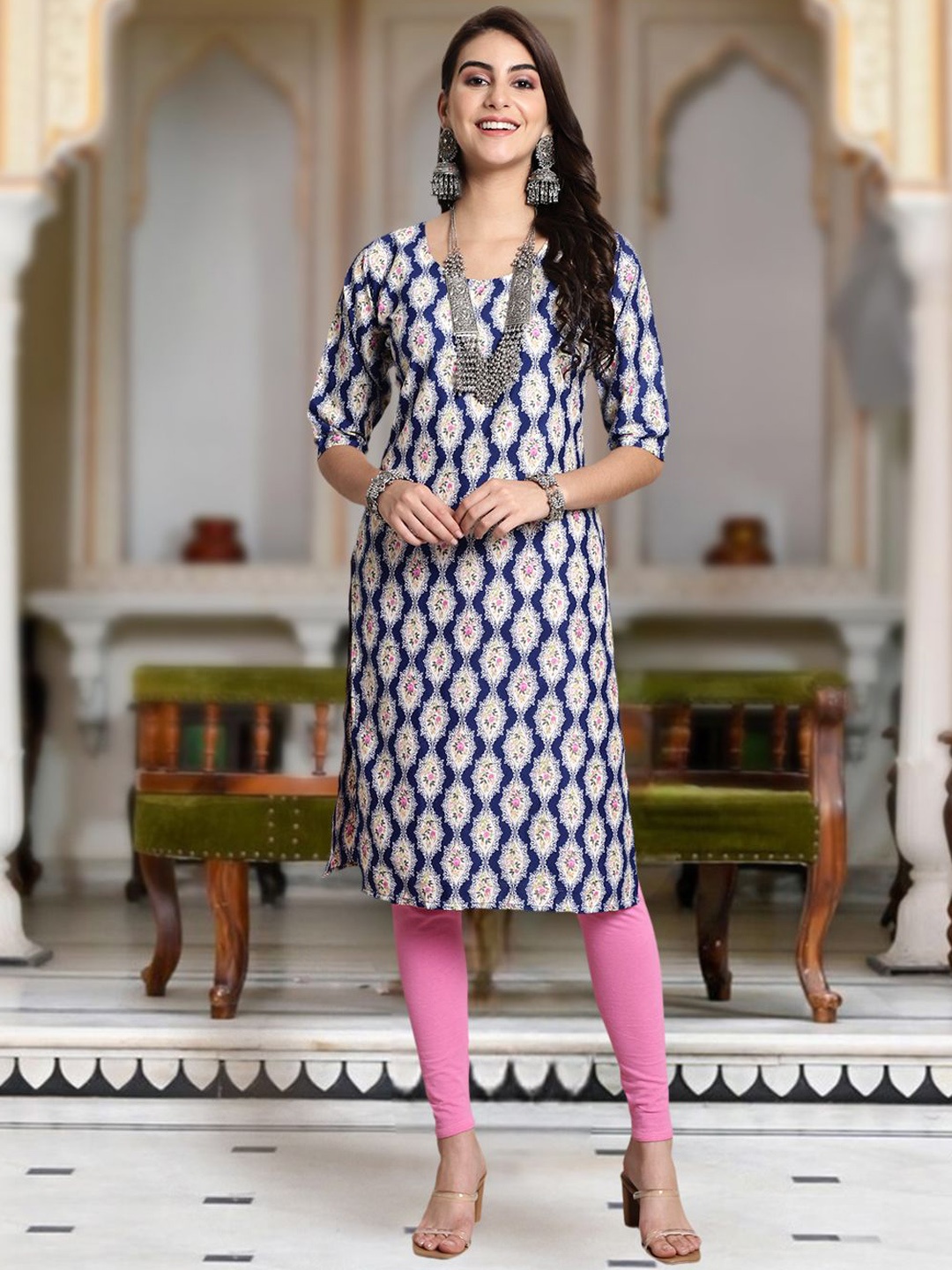 

Moda Rapido Floral Printed Round Neck Straight Kurta, Navy blue