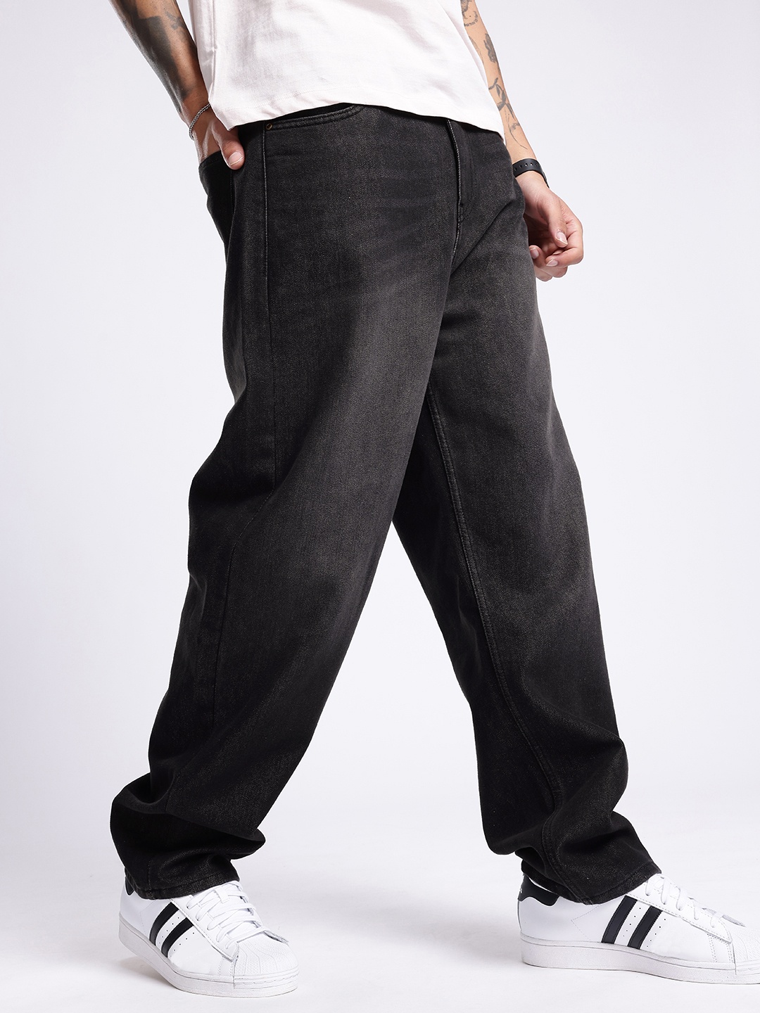 

glitchez Men Urban Edge Loose Fit Light Fade Jeans, Black