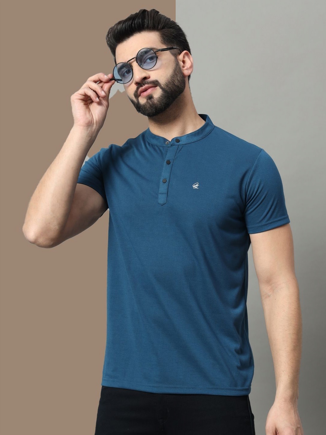 

OGEN Men Mandarin Collar Pockets T-shirt, Blue