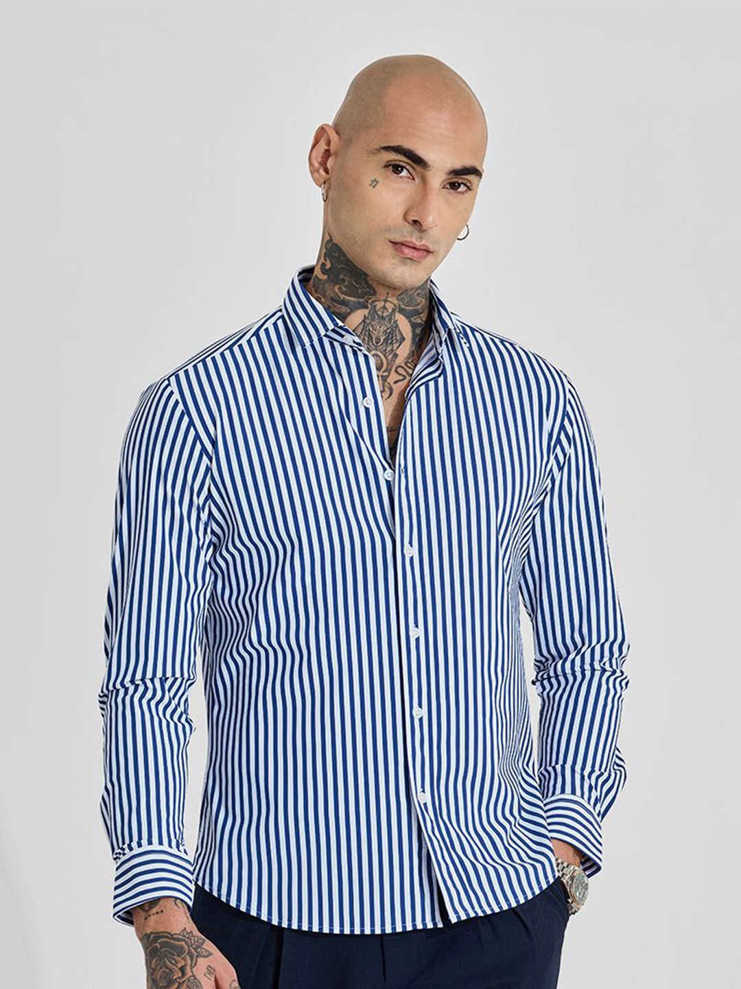 

Snitch Men Slim Fit Opaque Printed Casual Shirt, Blue