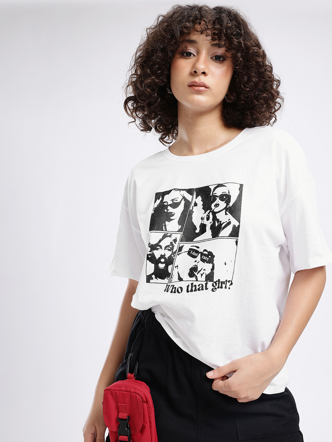 

glitchez Classic Vibe Graphic Printed Monochrome Oversized T-shirt, White