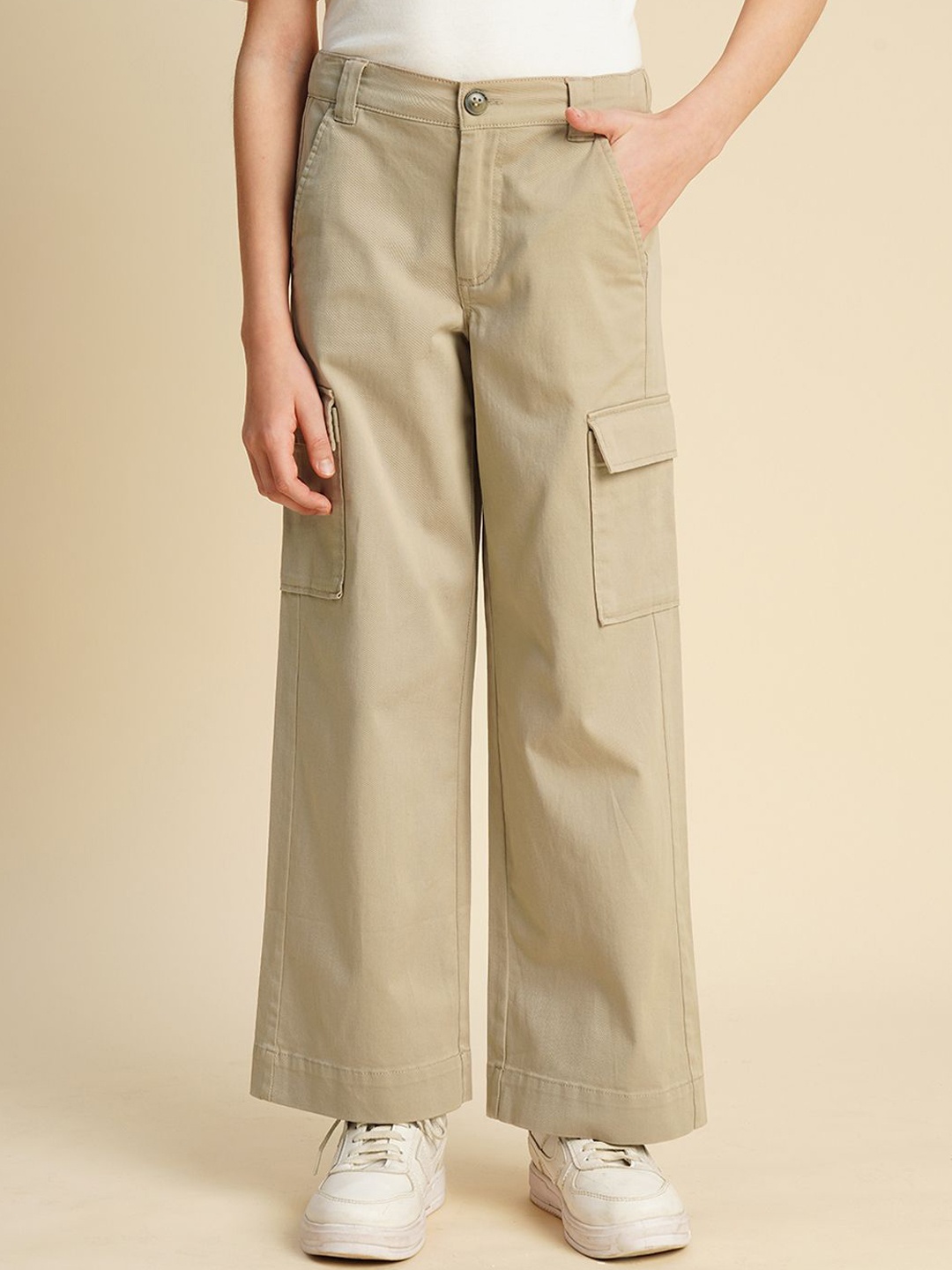 

Vero Moda Girls Loose Fit Trousers, Beige