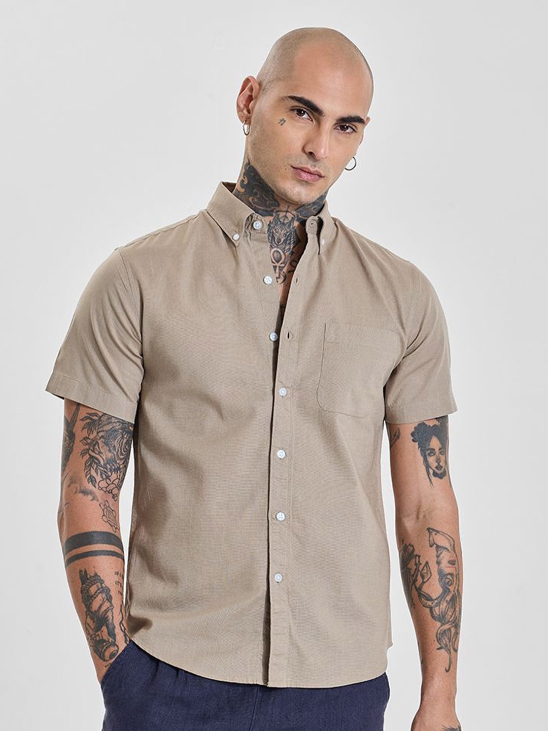 

Snitch Men Slim Fit Opaque Formal Shirt, Beige