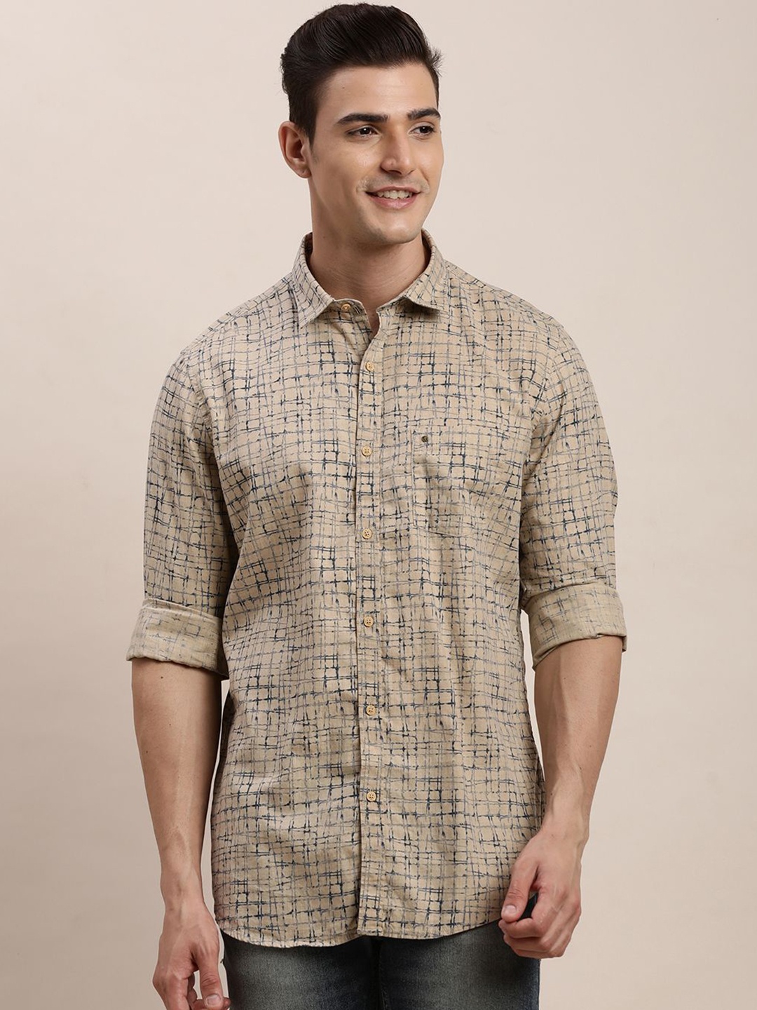 

Turtle Men Relaxed Slim Fit Opaque Printed Casual Shirt, Brown