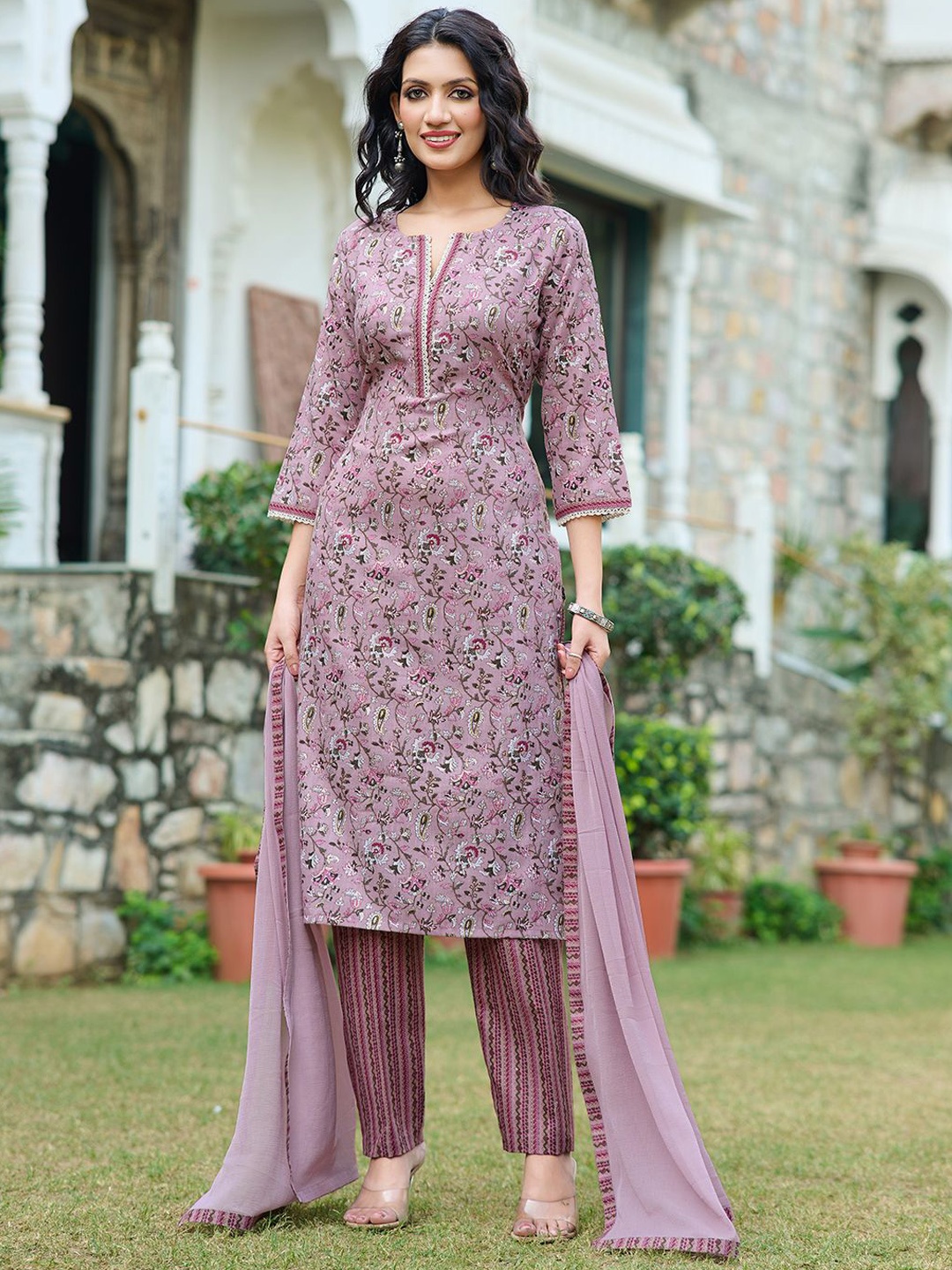 

Moda Rapido Women Floral Printed Regular Kurta with Trousers & With Dupatta, Lavender