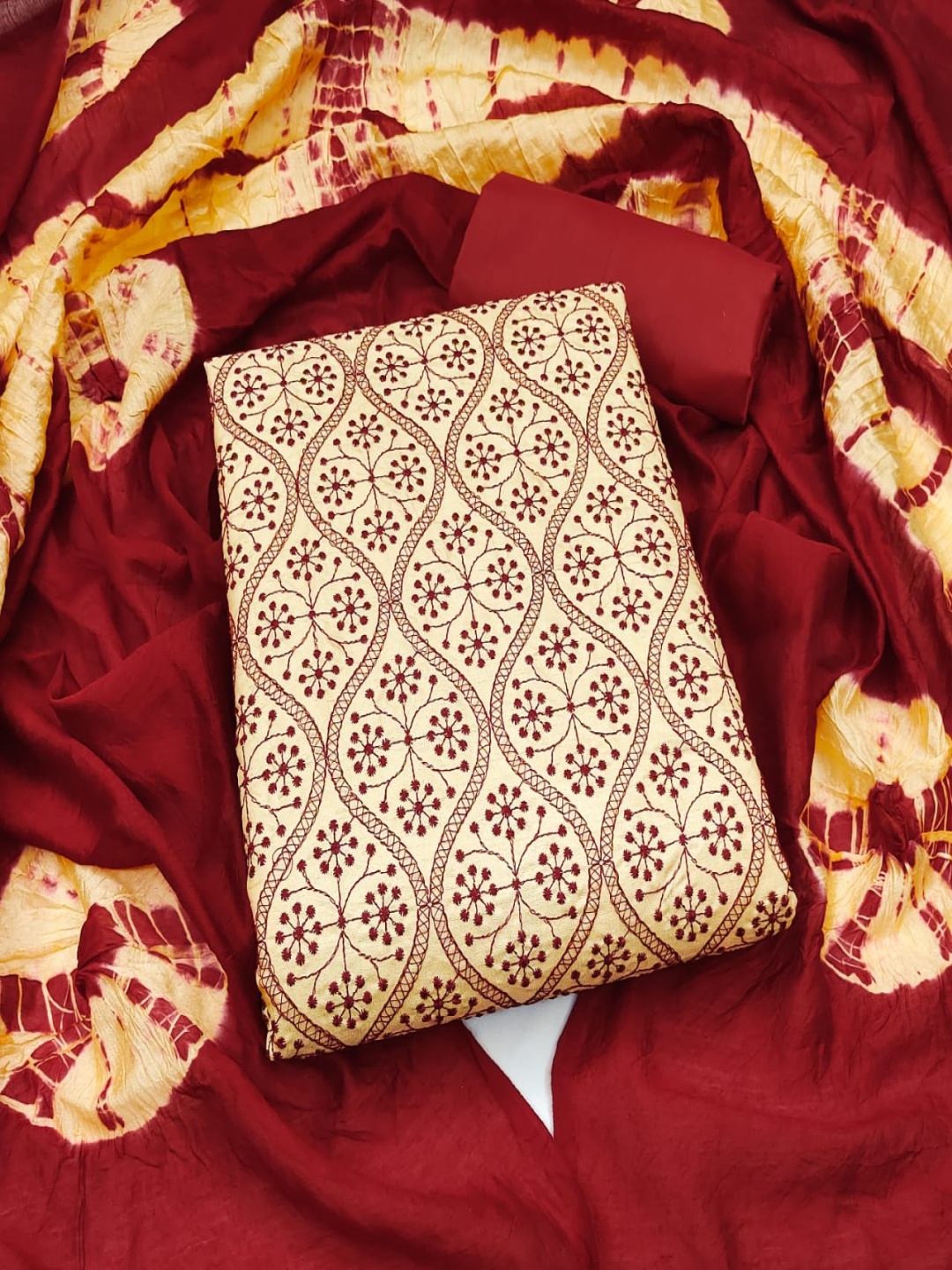 

Rangtulika Ethnics Floral Embroidered Thread Work Unstitched Dress Material, Cream