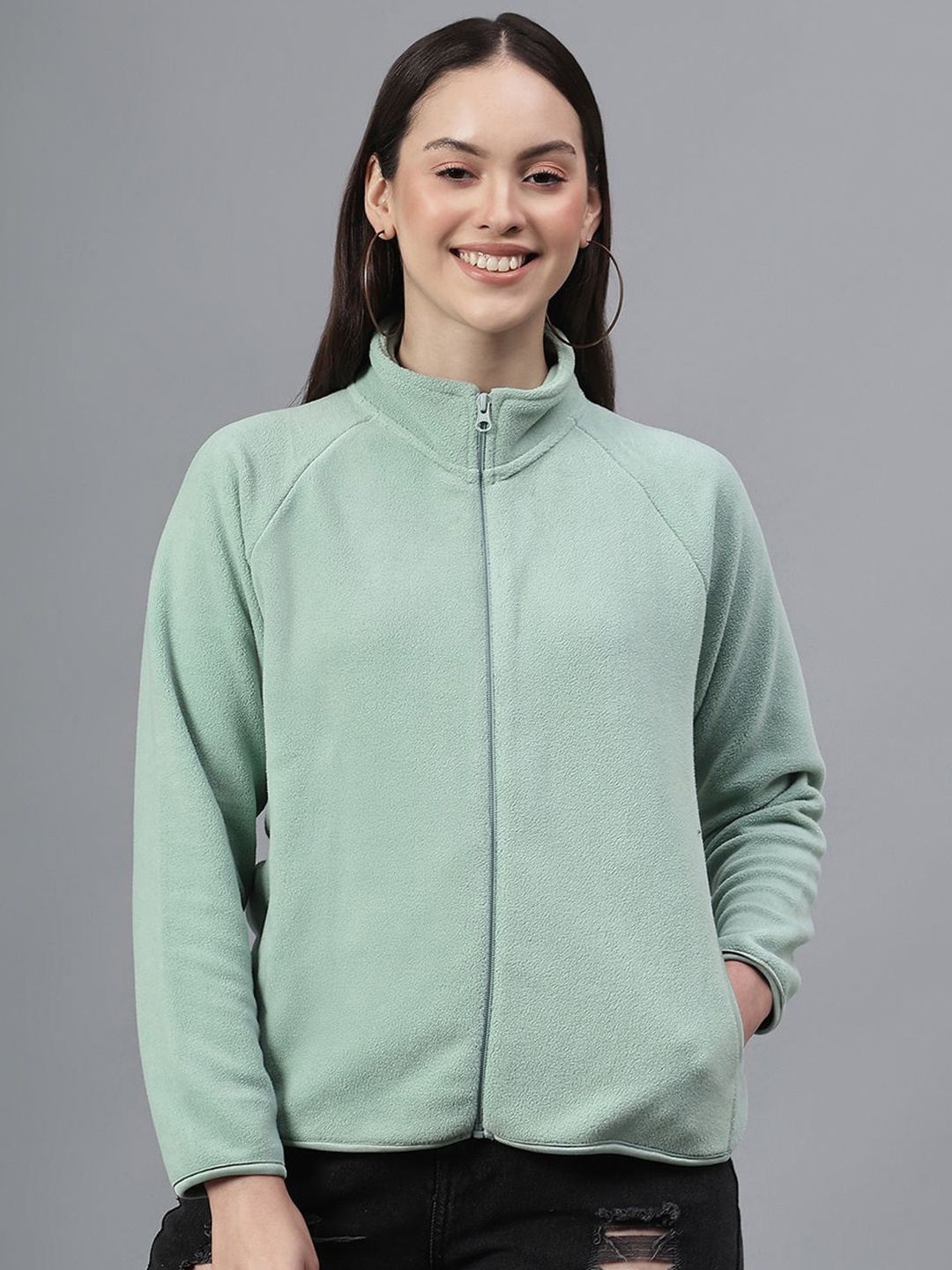 

Cantabil Women Sweatshirt, Green