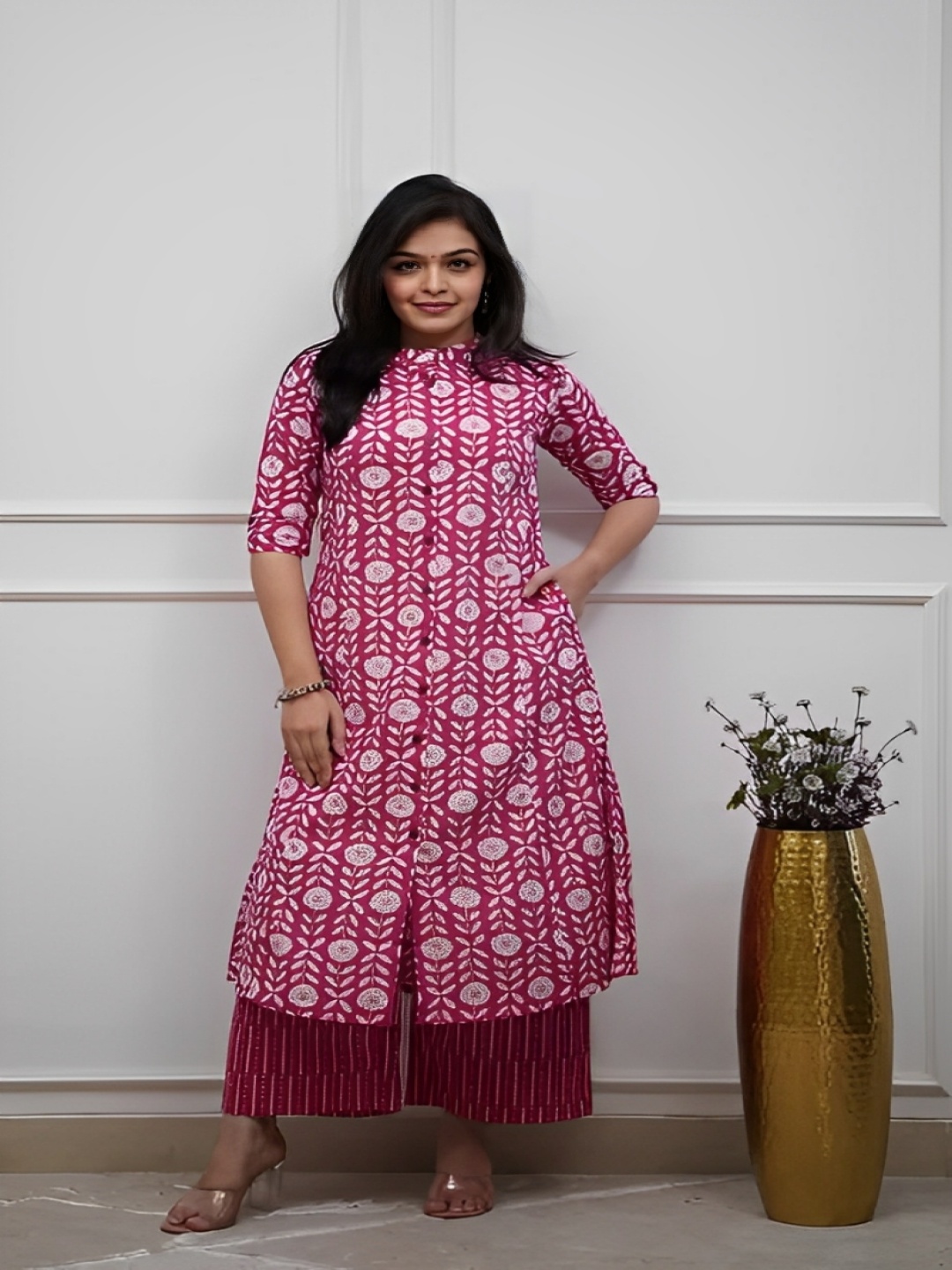 

Moda Rapido Women Floral Embroidered Regular Pure Cotton Kurta with Trousers & With Dupatta, Pink