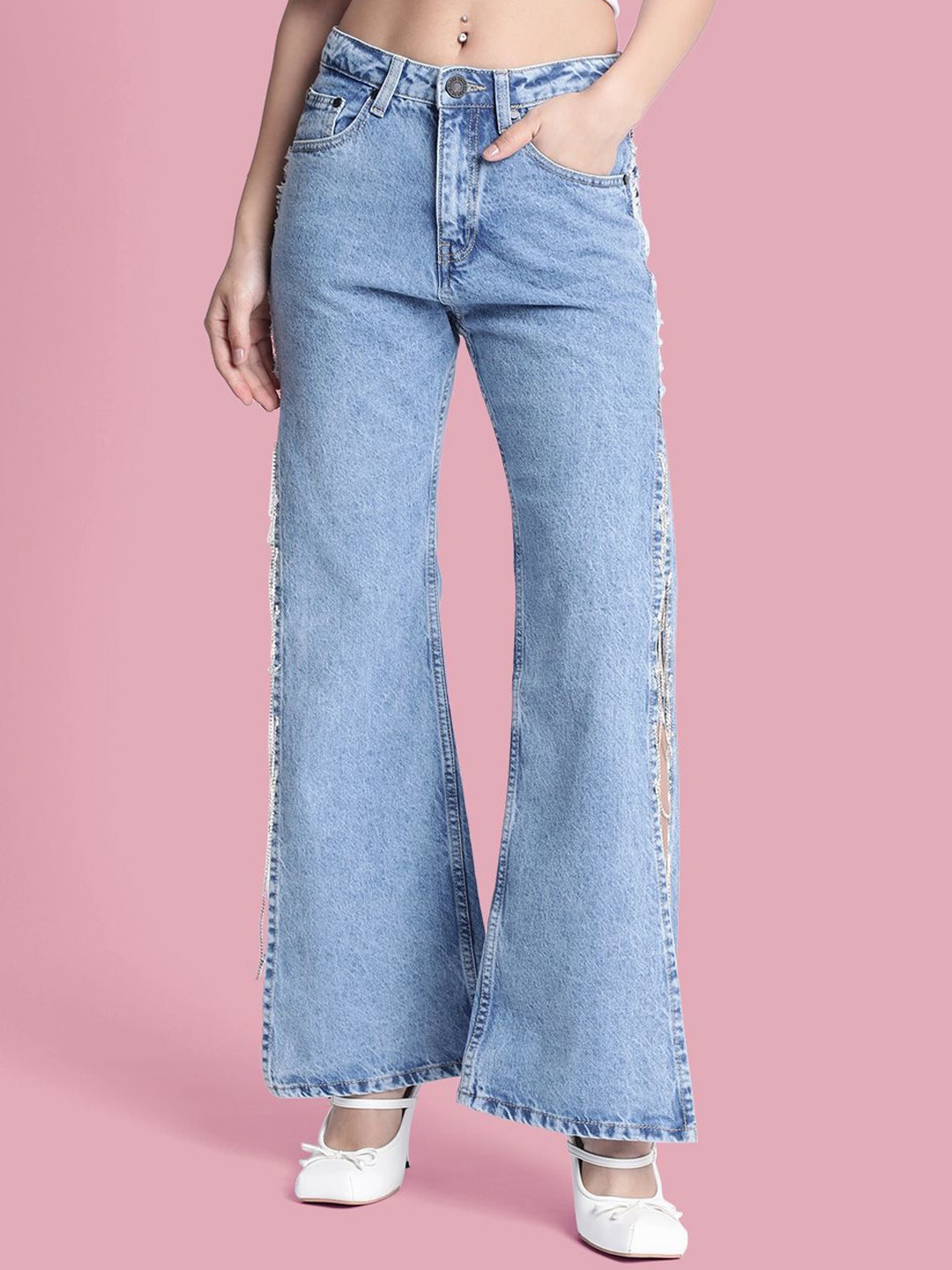 

Bene Kleed Women Flared High-Rise Light Fade Jeans, Blue