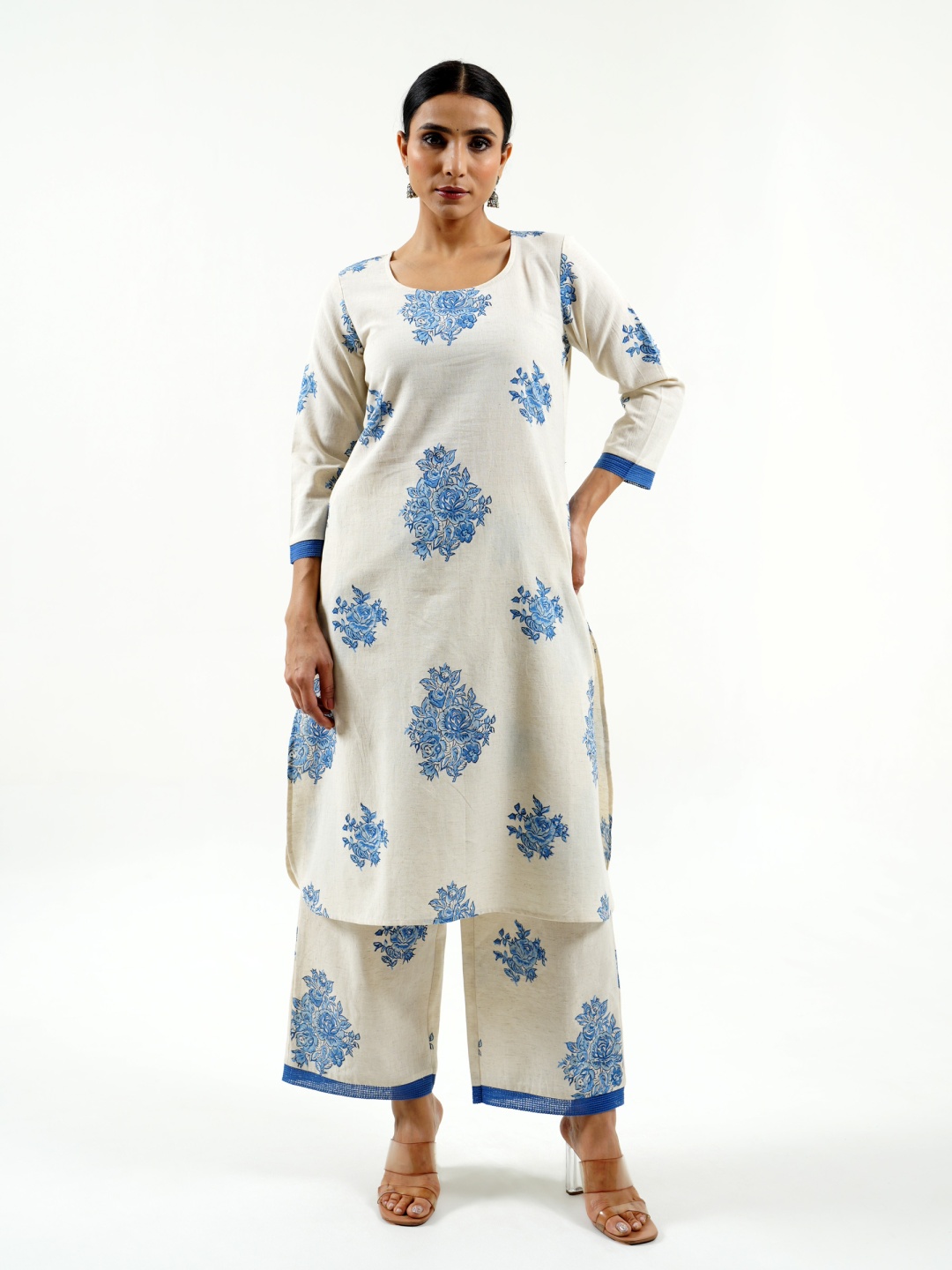 

CYAN Women Ethnic Motifs Printed Regular Kurta with Palazzos, Off white