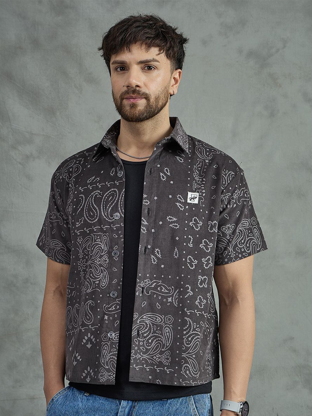 

FUGAZEE Men Regular Fit Opaque Casual Shirt With Vest, Grey