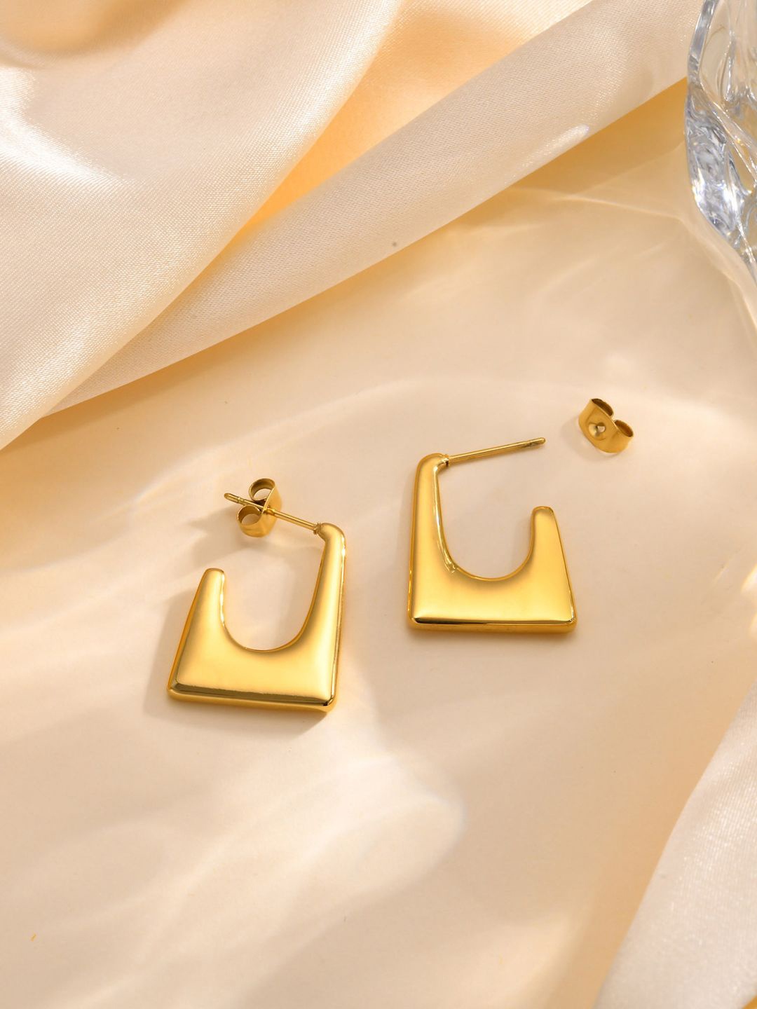 

Krelin Gold-Plated Stainless Steel Open Square Shaped Hoop Earrings