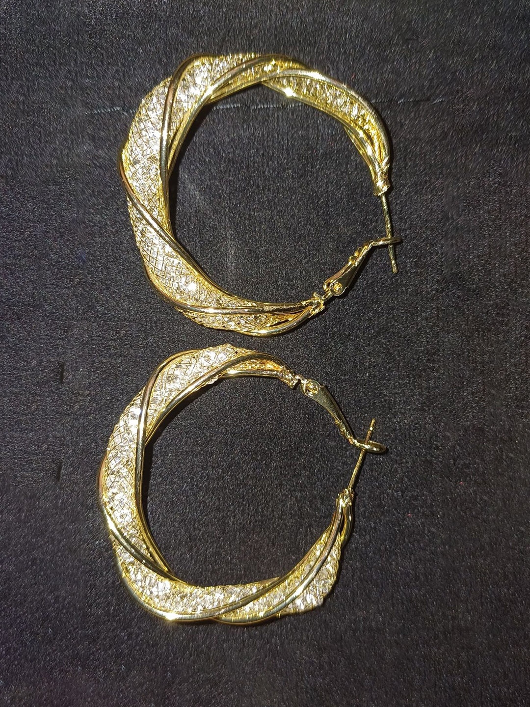 

PolluxCraft Gold Plated Contemporary Shaped Korean Hoop Earrings