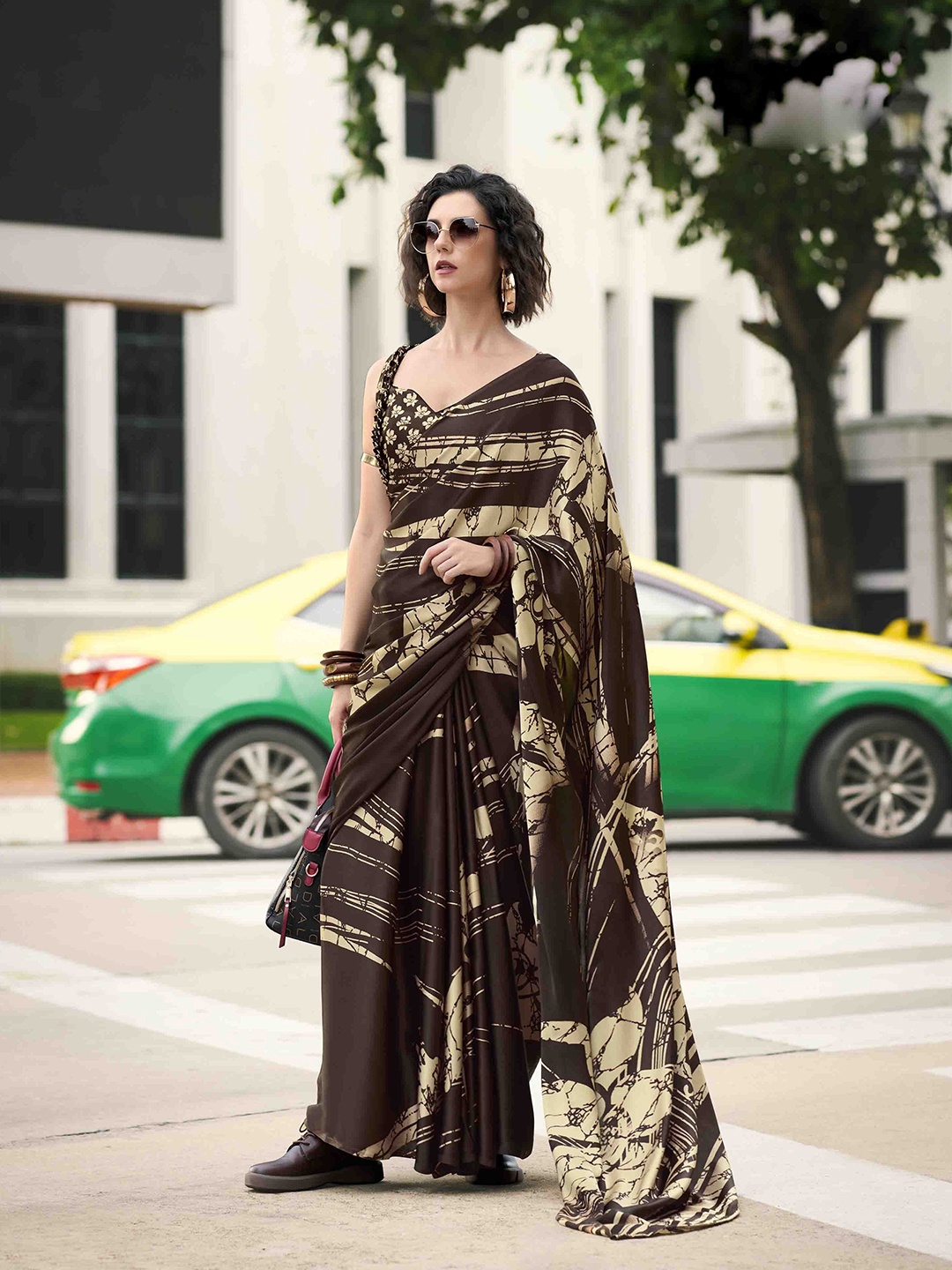 

DIVASTRI Tie and Dye Satin Saree, Coffee brown