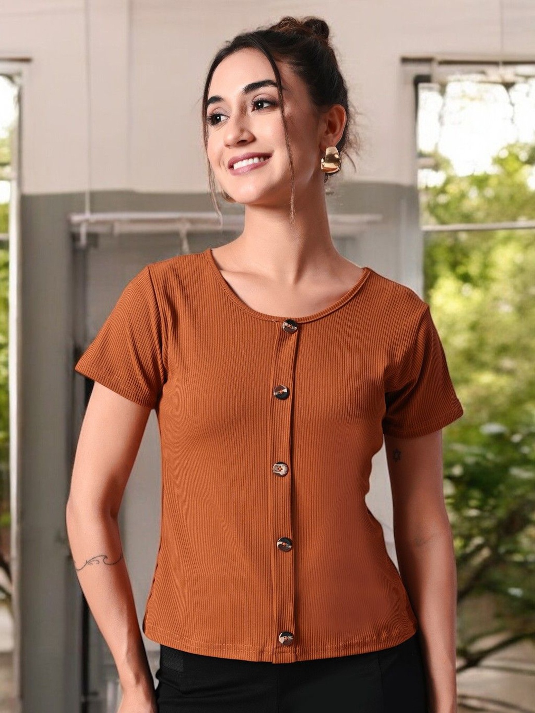 

BAESD Studded Top, Brown