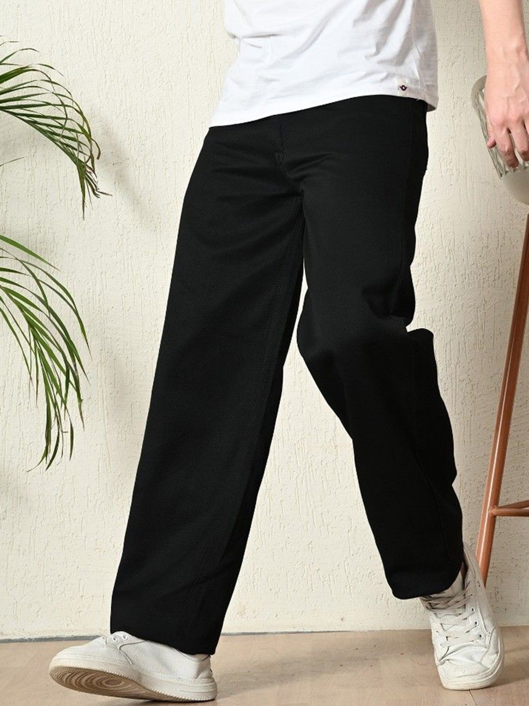 

Moda Rapido Men Classic Low Distress Stretchable Jeans, Black