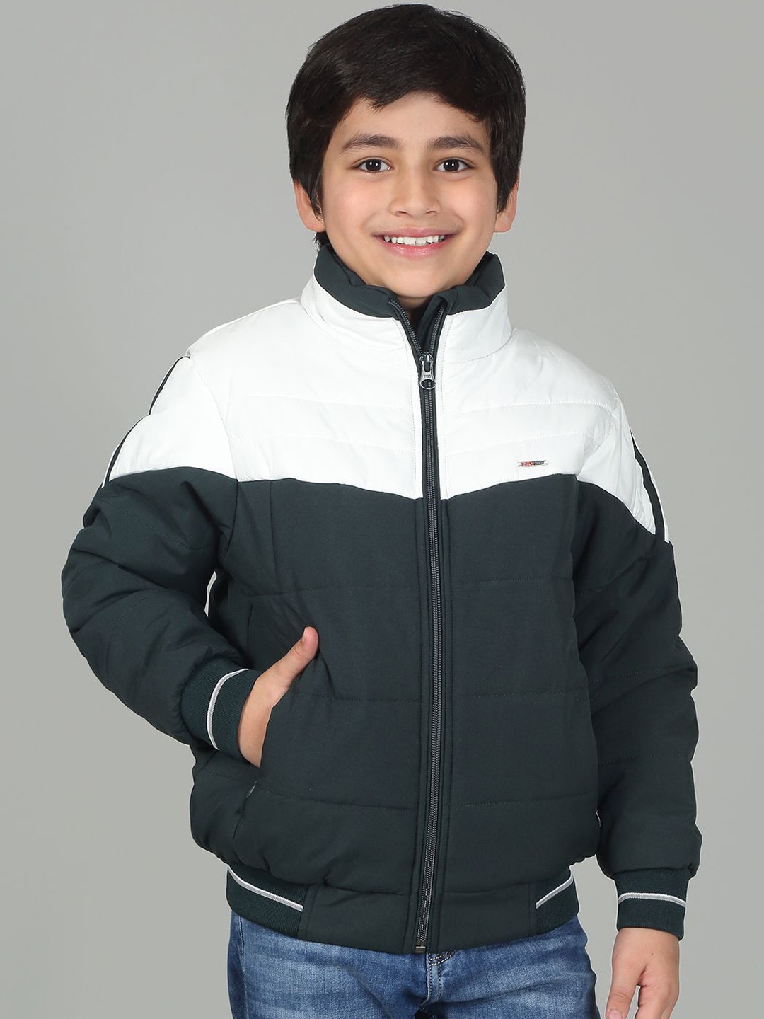 

Cantabil Boys Colourblocked Padded Jacket, Green