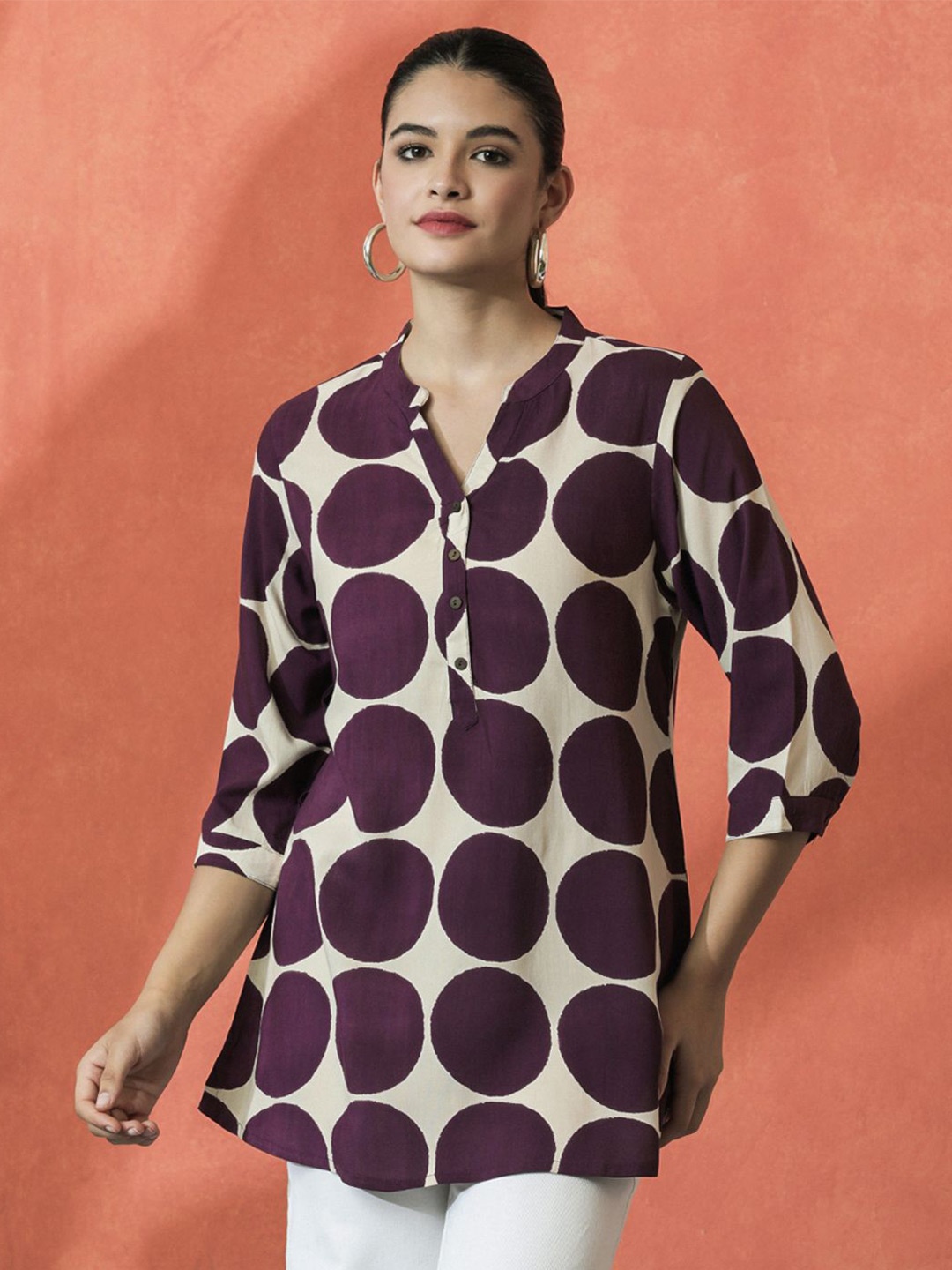 

Sangria Polka Dot Printed Straight Top, Purple