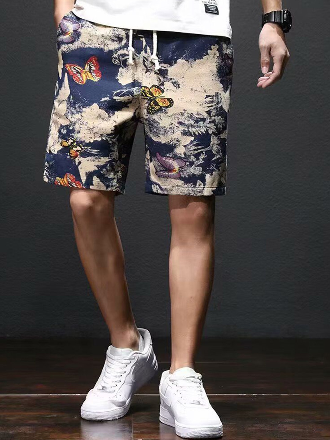 

StyleCast Men Printed Shorts, Multi