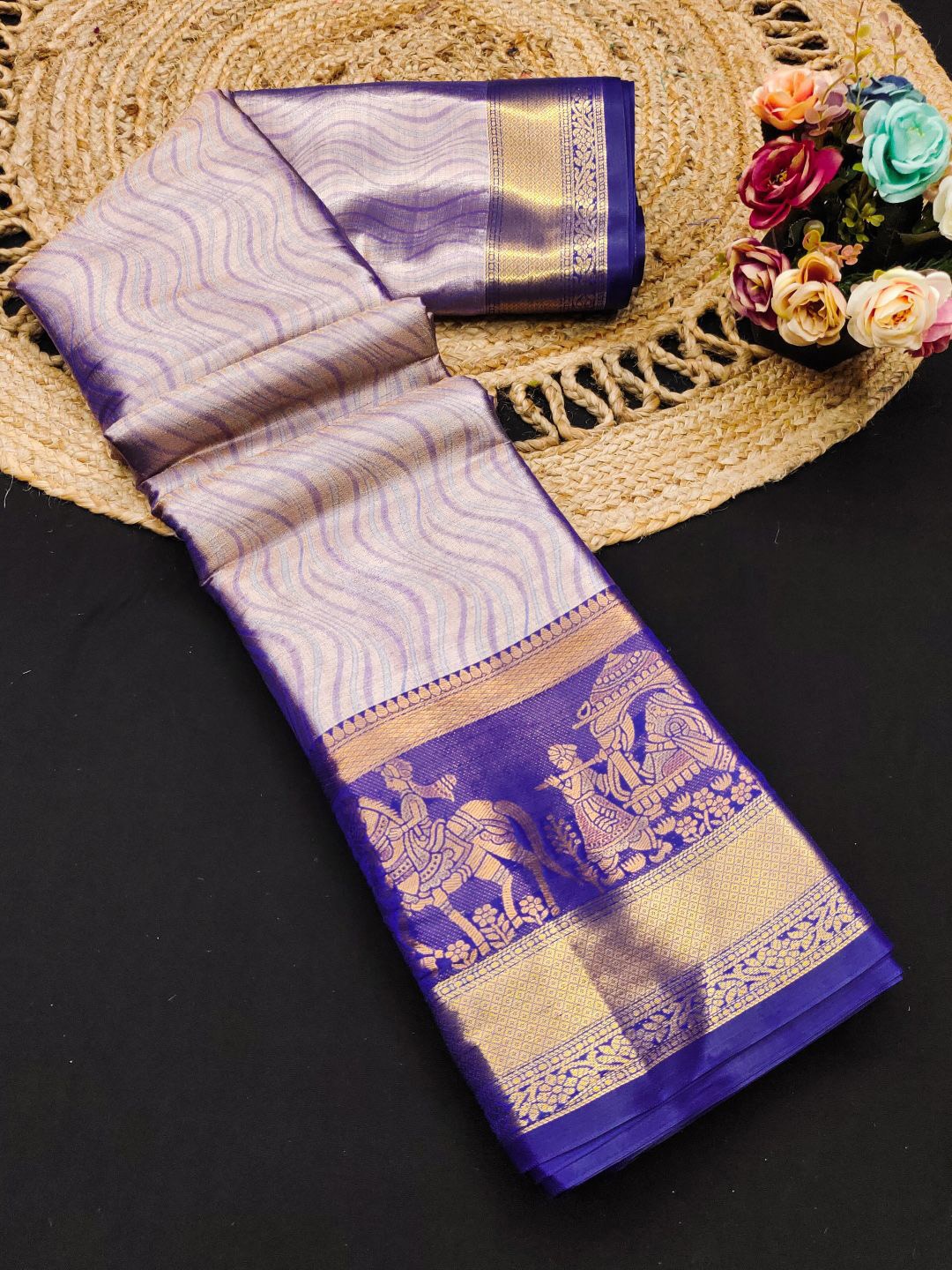 

SILKWEAR Woven Design Zari Pure Silk Kanjeevaram Saree, Blue