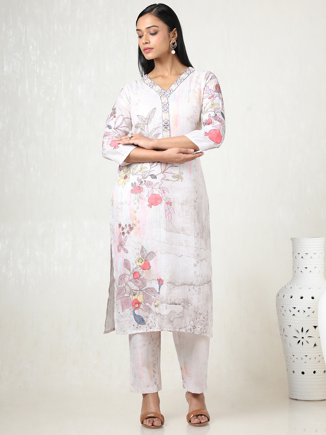 

Soch Women Floral Printed Regular Mirror Work Linen Kurta with Trousers, Beige