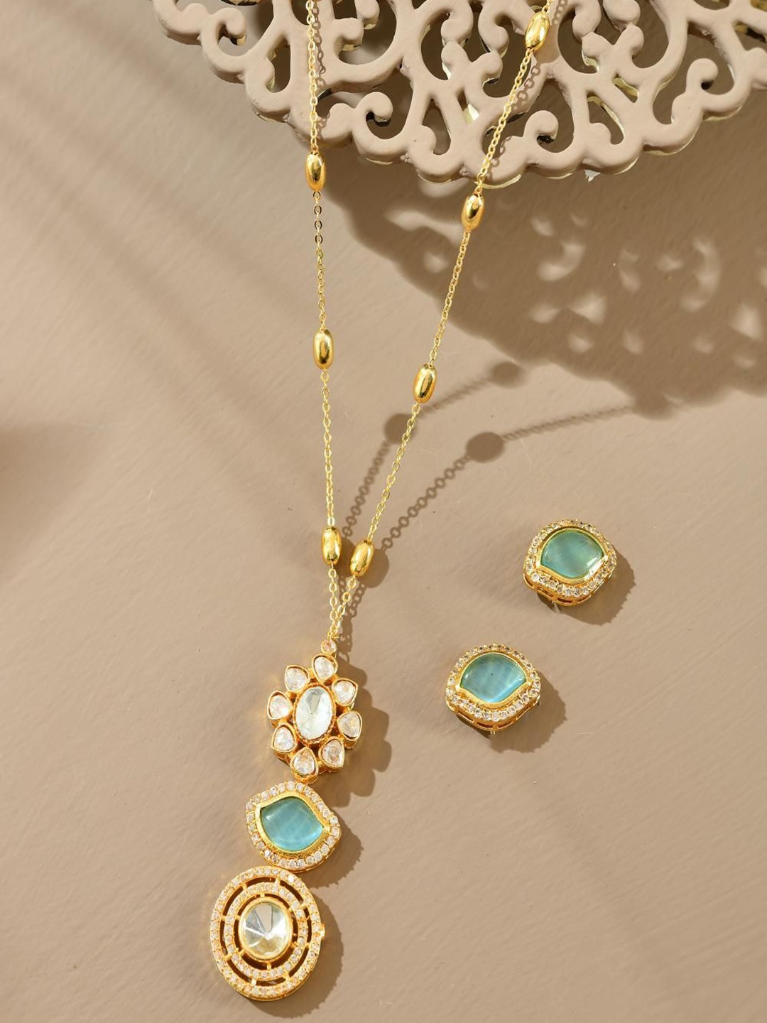 

STYYO Gold-Plated Artificial Stone Studded & Beaded Jewellery Set, Turquoise blue
